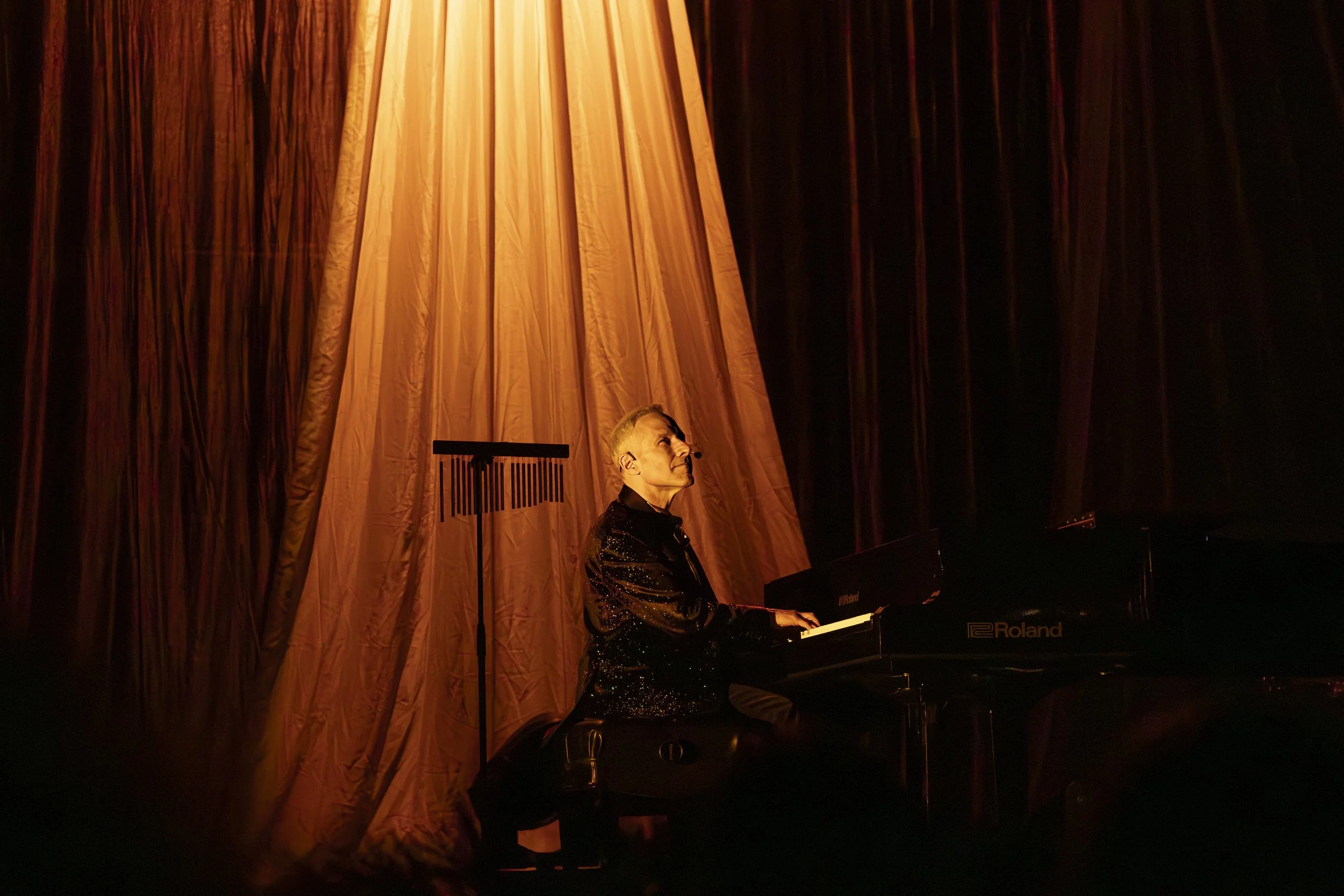 Jim Brickman (Stagehand, House Electrician)