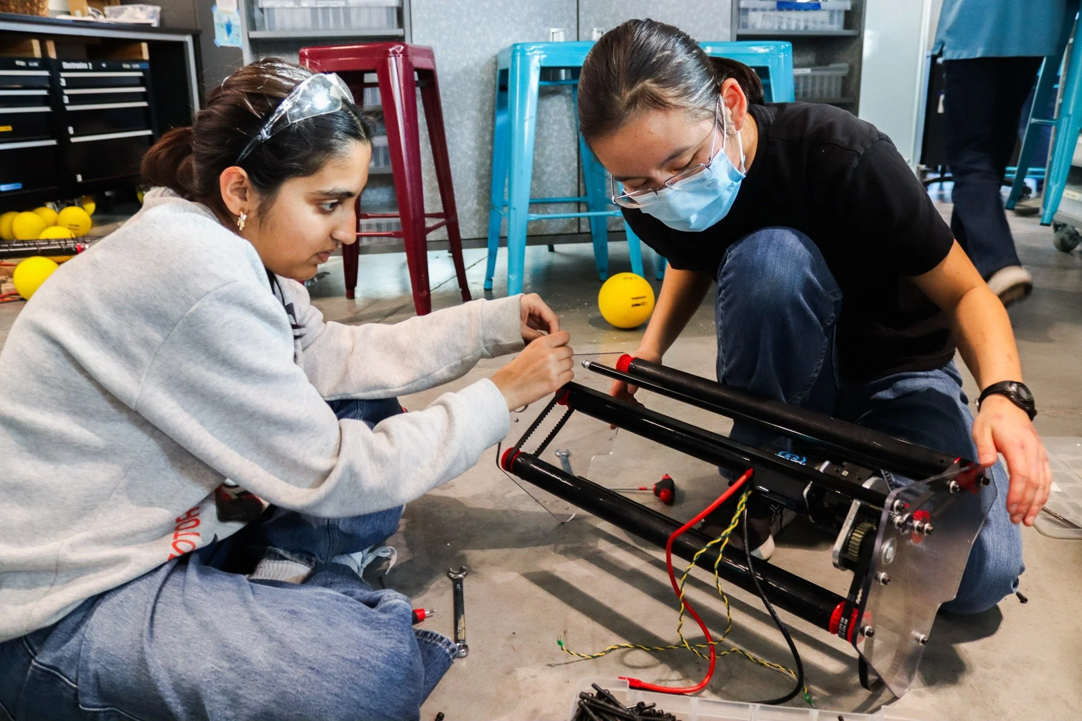 The Janksters have reached the halfway point of Build Season! Overall, team members have strengthened communication and connection between subgroups as they made groundbreaking progress towards producing a competition-ready robot and Jankster Rebuilt