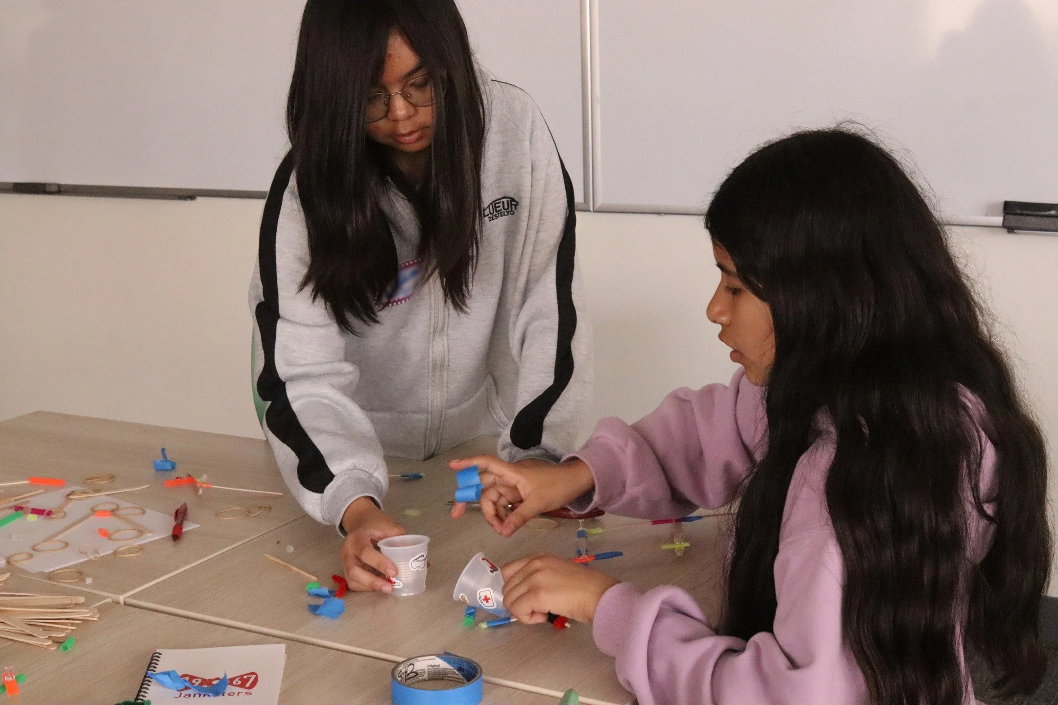 On Saturday, The Janksters hosted a Notre Dame LEAD Workshop, which focuses on empowering 7th grade students through collaboration and group project work to build their leadership skills. They introduced a total of 21 7th graders to the team and the 