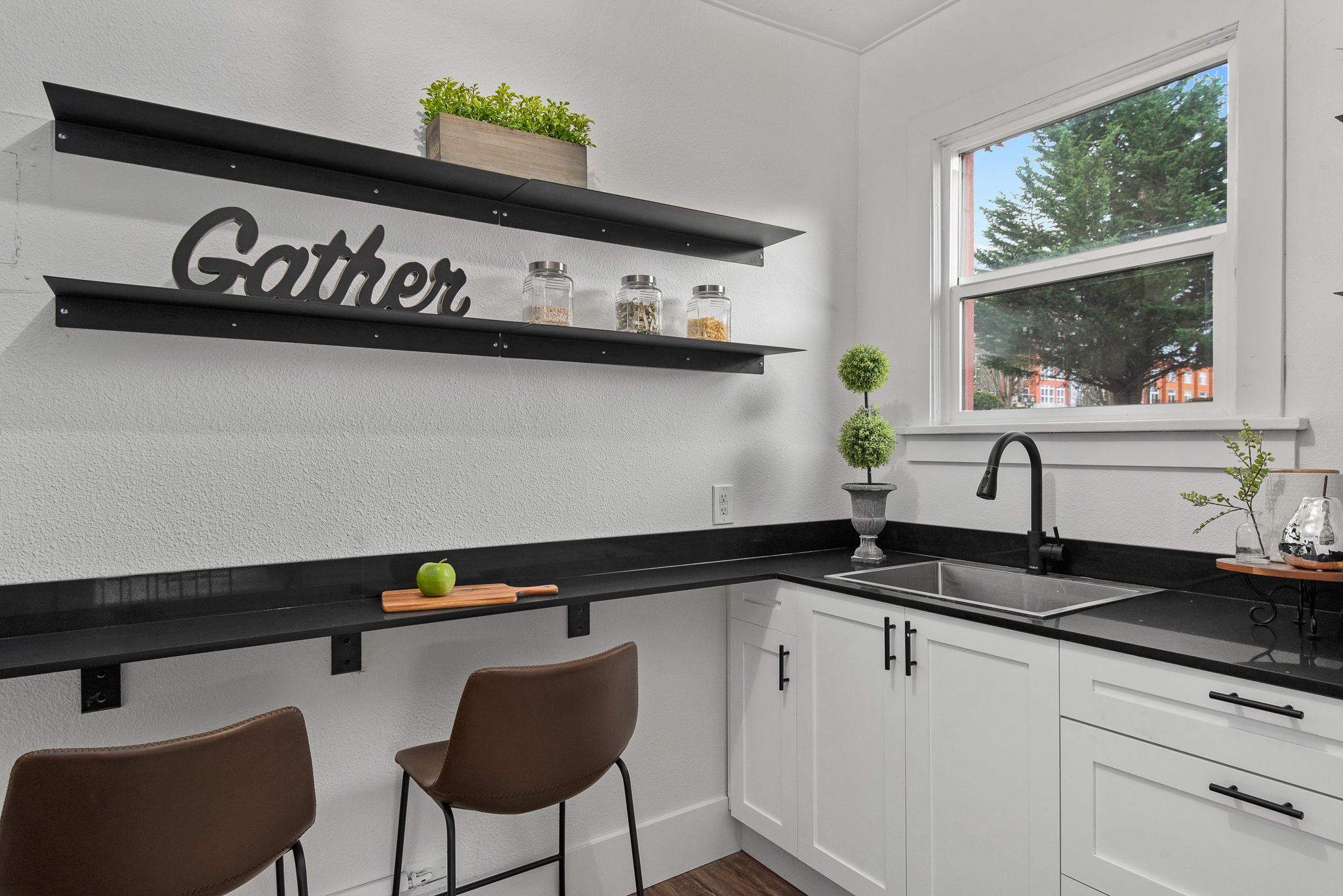 9-web-or-mls-2632 Rucker Ave C-9.jpg