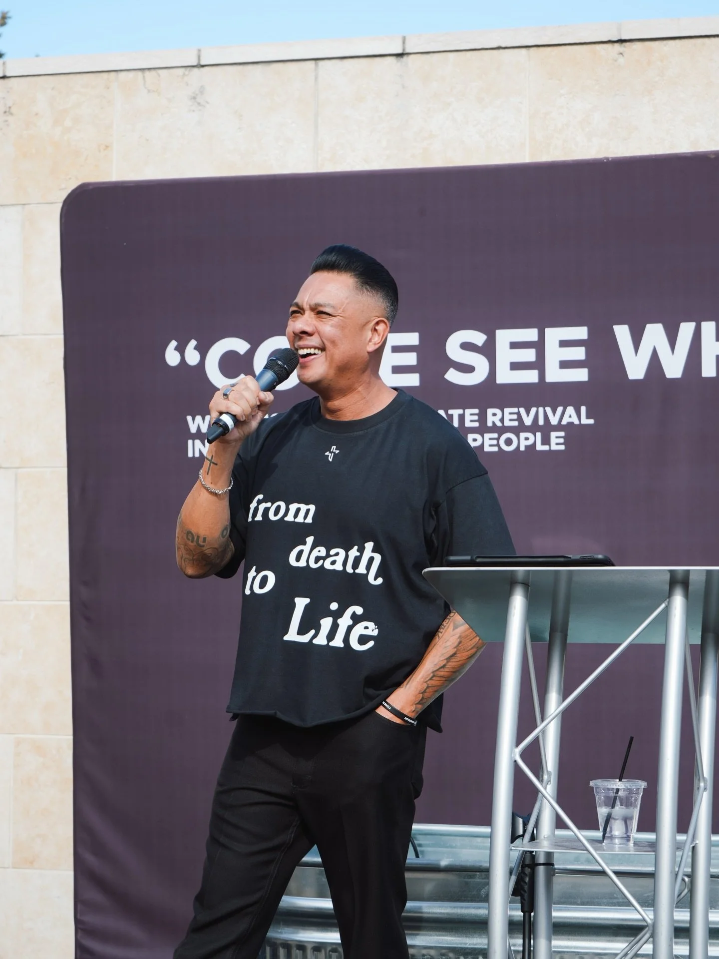 Live free! 🙌 SWIPE RIGHT ➡️➡️