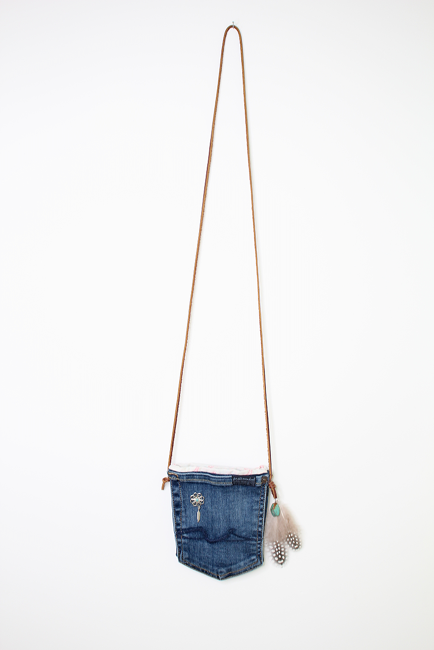pocket-bag-dreamcatcher-pin4.png
