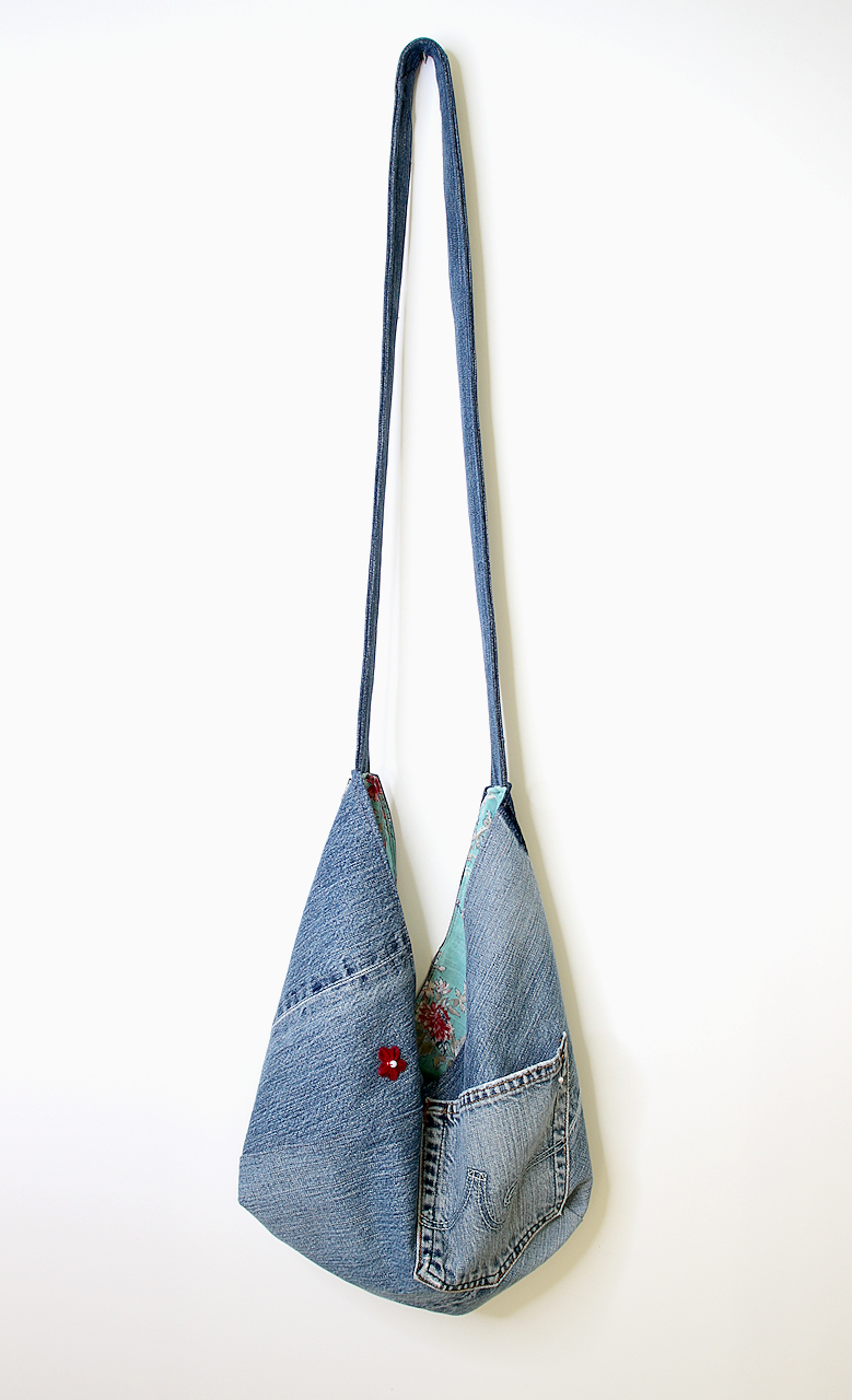 recycled-denim-hobo-handbag10.png