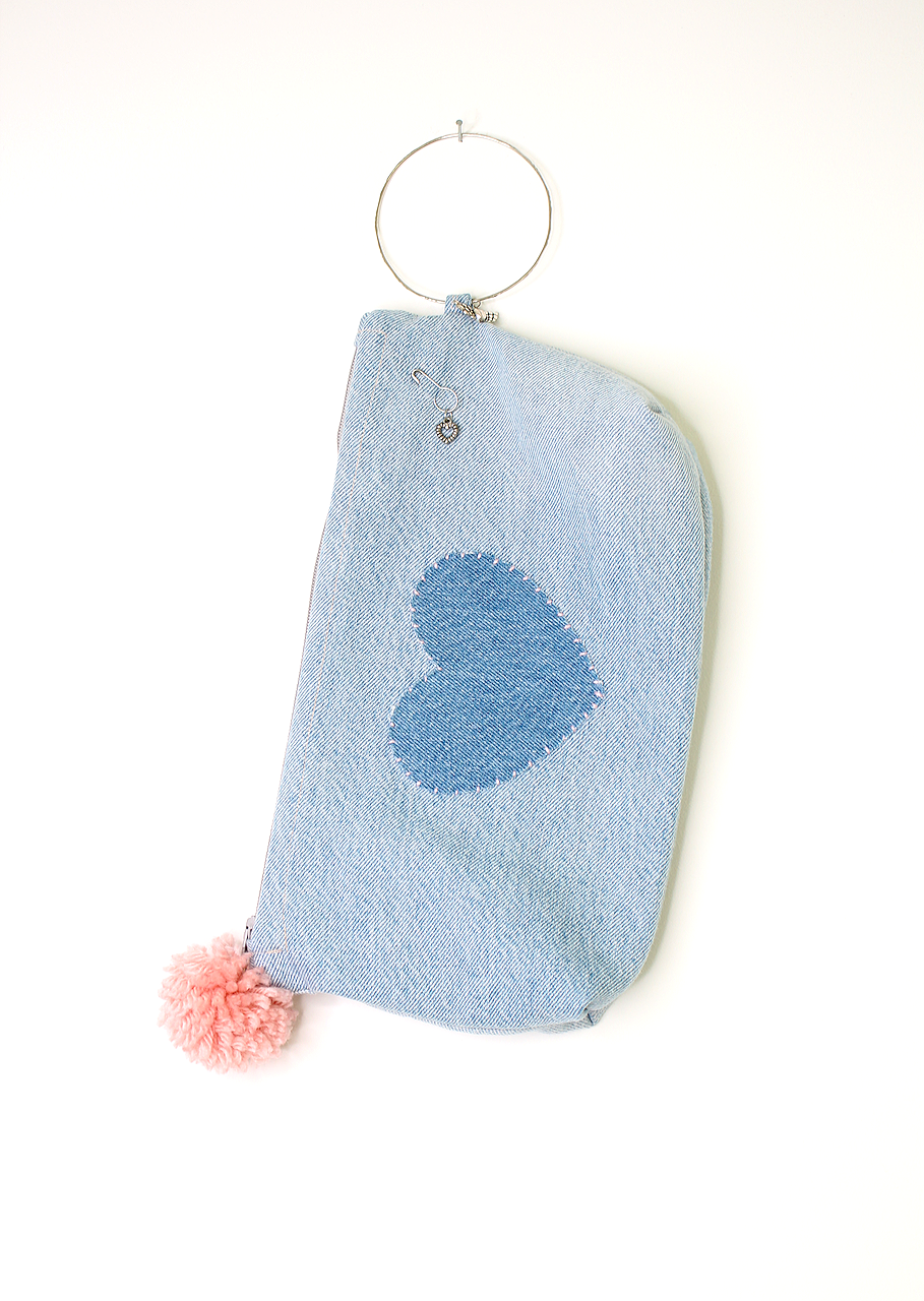recycled-denim-wristlet-pink-heart-charm4.png