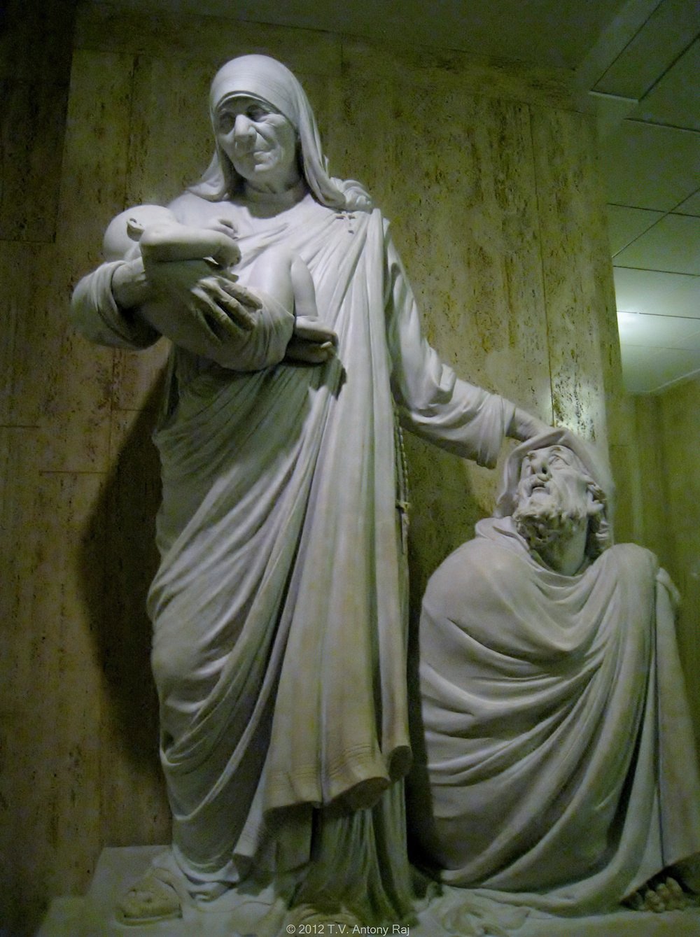 statue-of-saint-teresa-in-the-national-shrine-washington-dc-photo-t-v-antony-raj-gigapixel-standard-scale-6_00x.jpeg