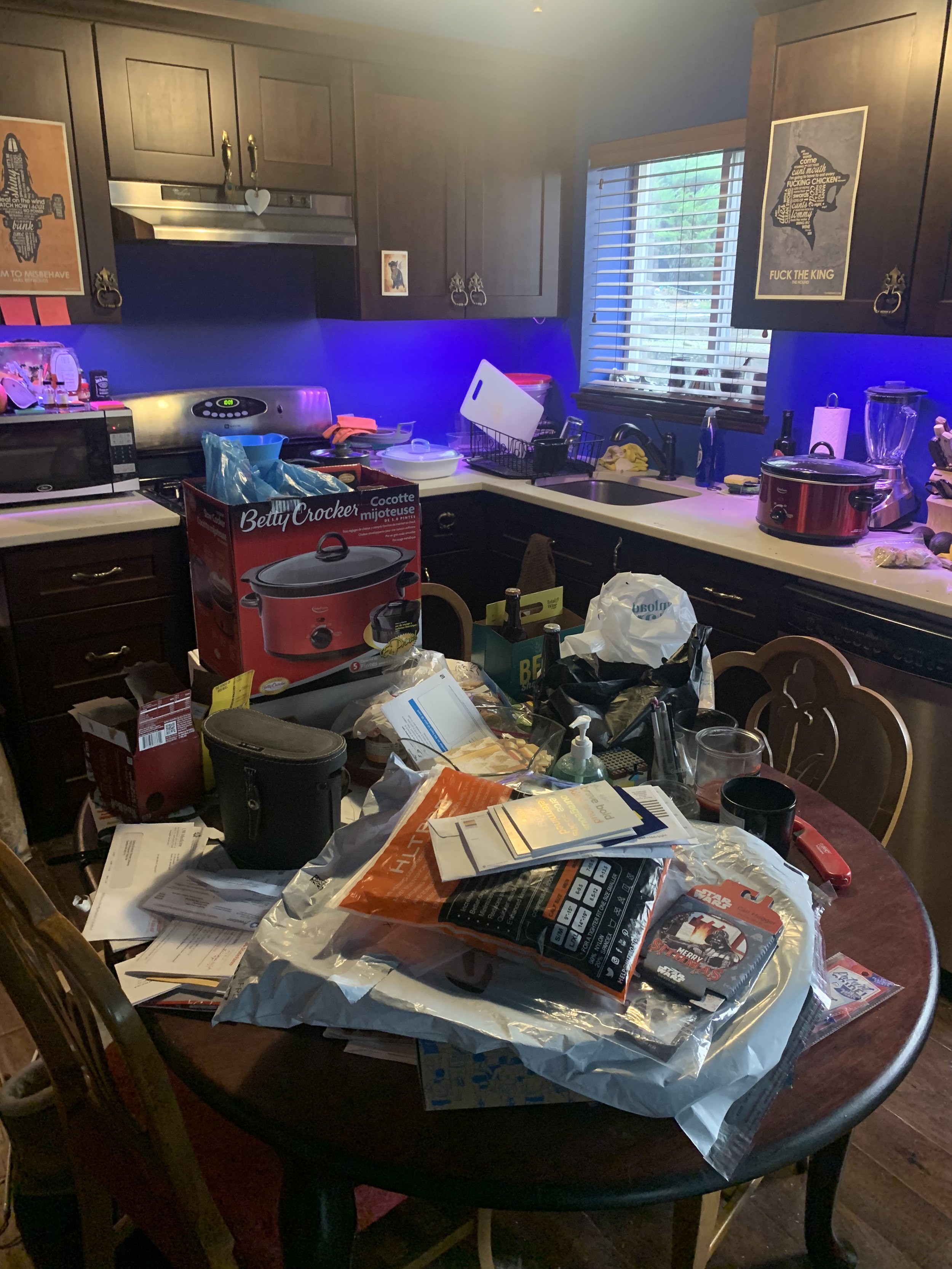 Before: Full Kitchen