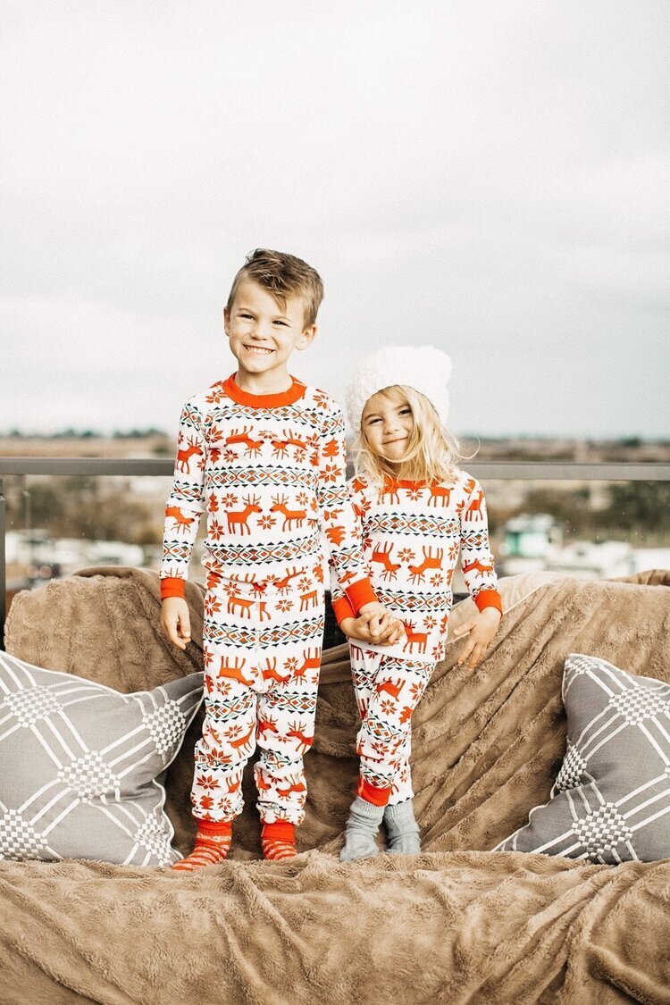 Holiday Pajamas for the Whole Fam with Hanna Andersson