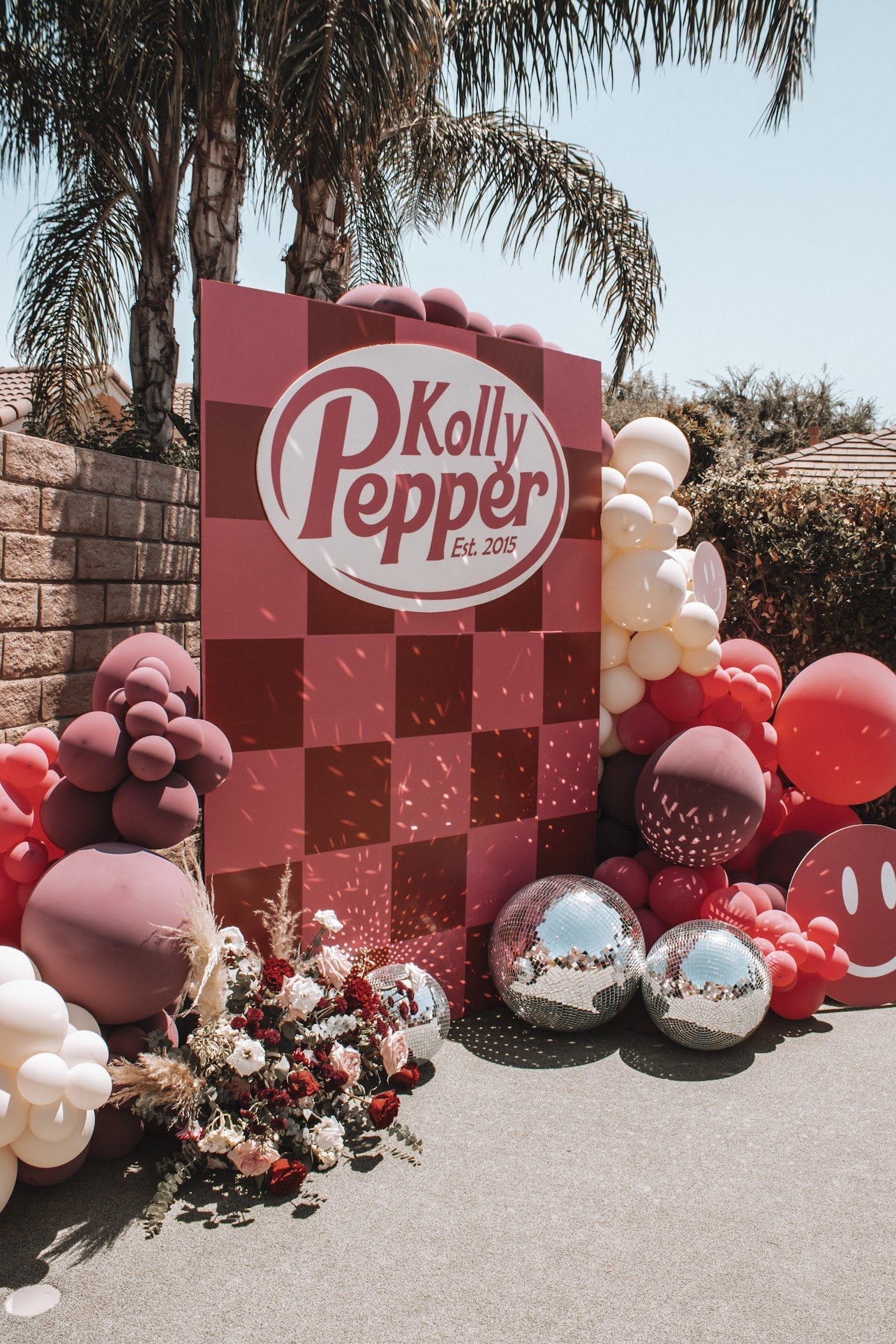 Kolly Pepper backdrop