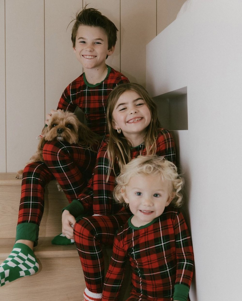 Holiday pajamas kids
