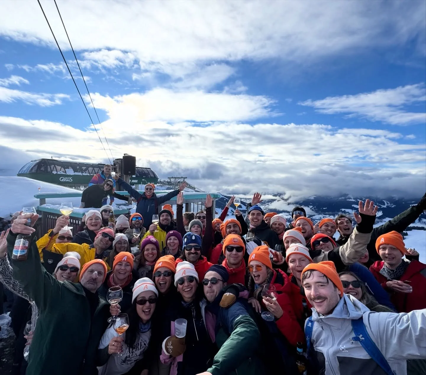 N&aring;gra glimtar fr&aring;n v&aring;r &aring;rliga kick off-resa till Alperna d&auml;r vi i &aring;r tog oss till otroliga Saint-Gervais 🇫🇷⛷️
Tack f&ouml;r n&aring;gra otroliga dagar tillsammans!