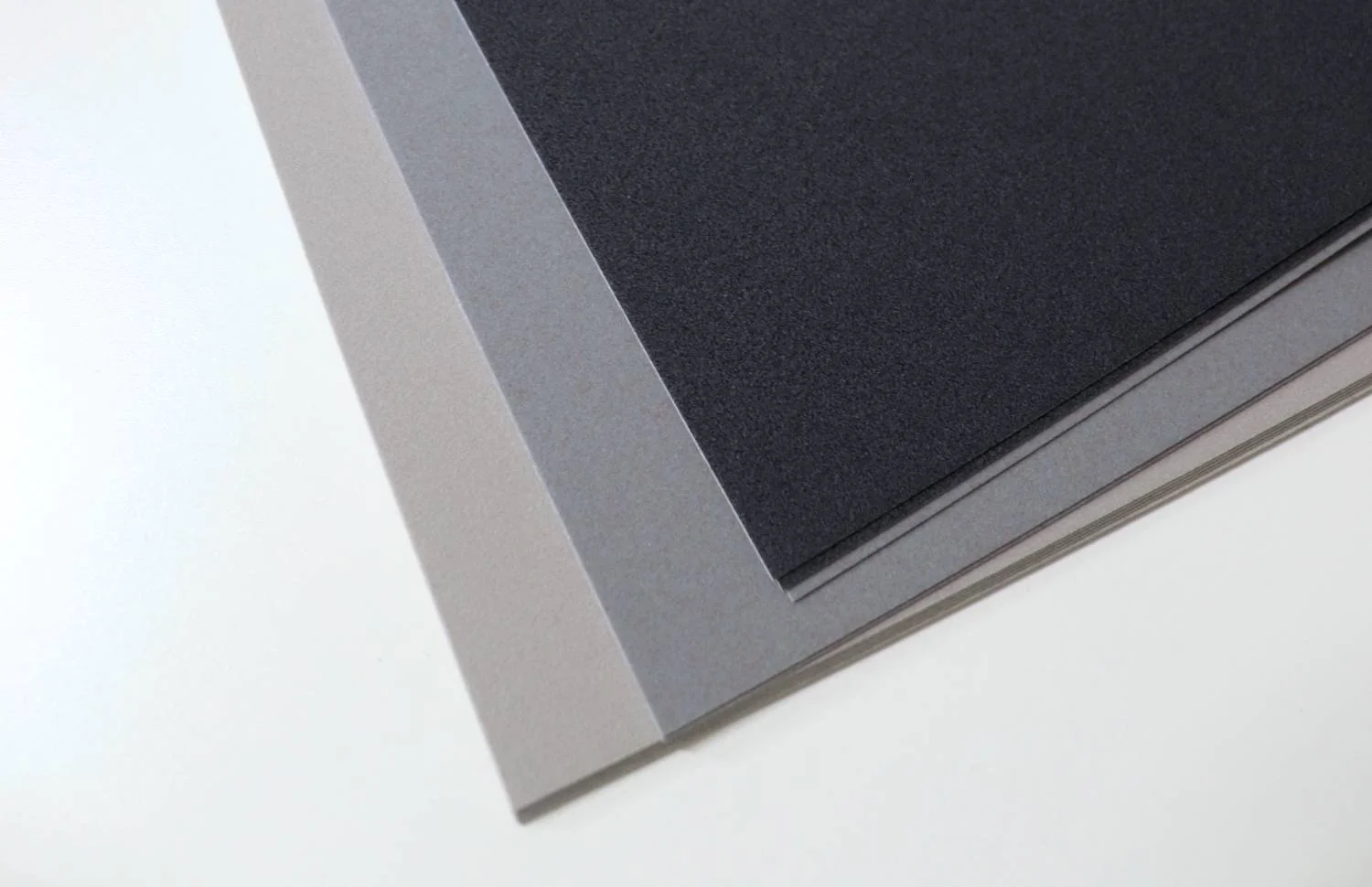 canson-mi-teintes-velvet-grey.jpg