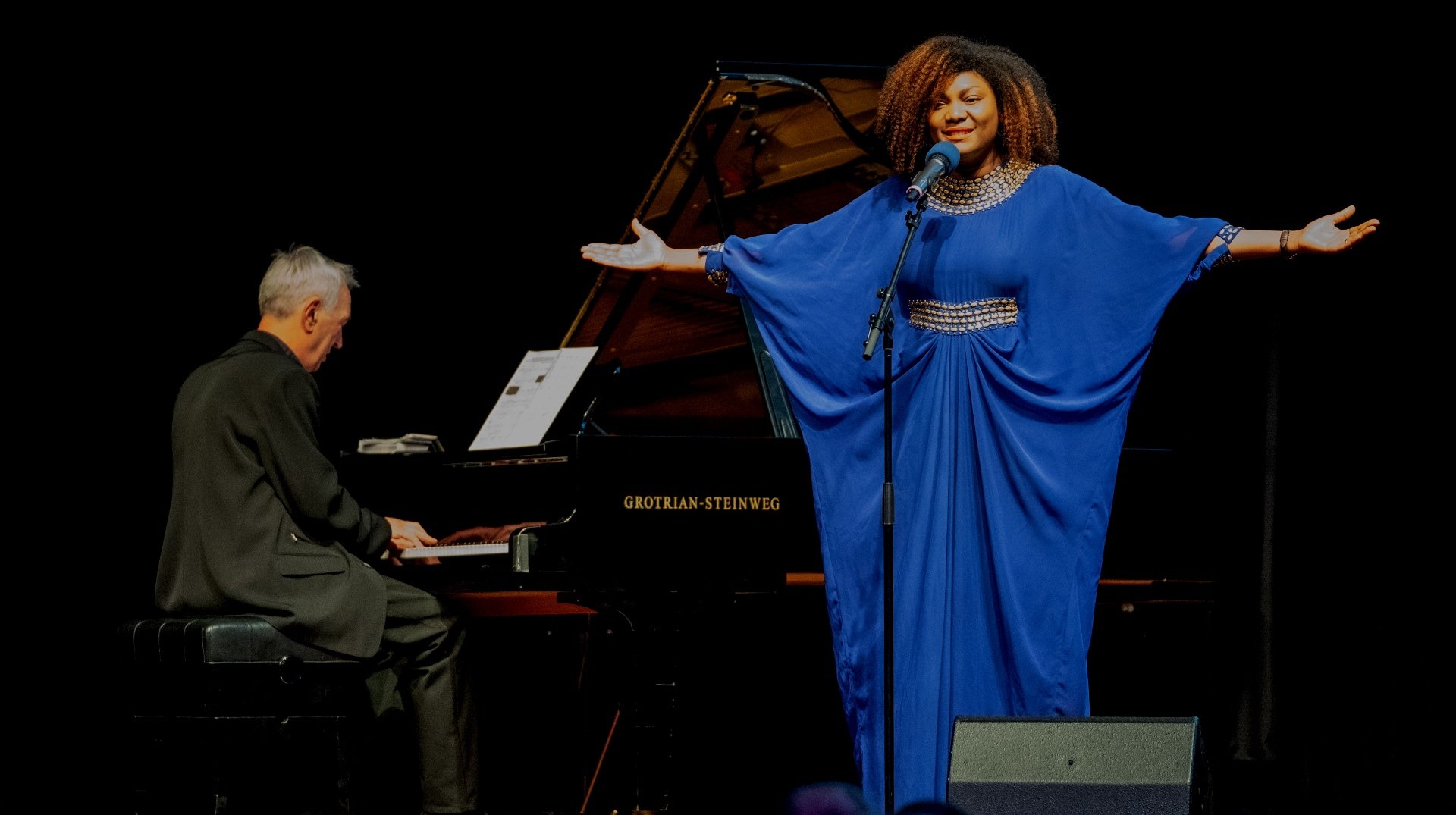 Live mit Susan Agbor, Afro2Soul Duo Berlin