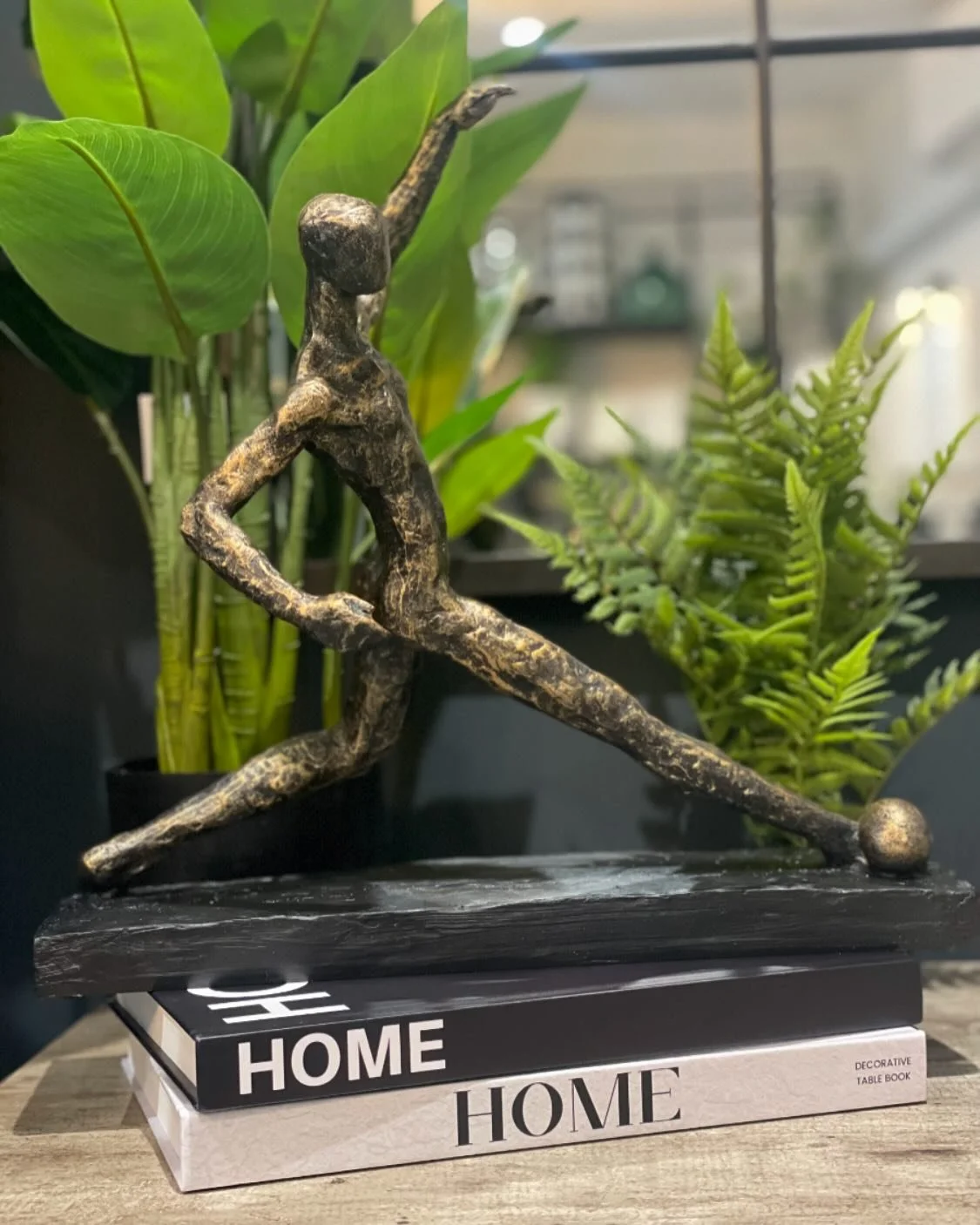 FOOTBALL◾️

Another aged bronzed sculpture to share with you. I love these new sculptures. They make a perfect gift or a gorgeous addition to your home styling ⚽️ 

SHOP OPEN THURSDAY - FRIDAY - SATURDAY 10-3 ✨✨✨✨✨✨✨✨✨✨✨✨✨✨✨✨✨