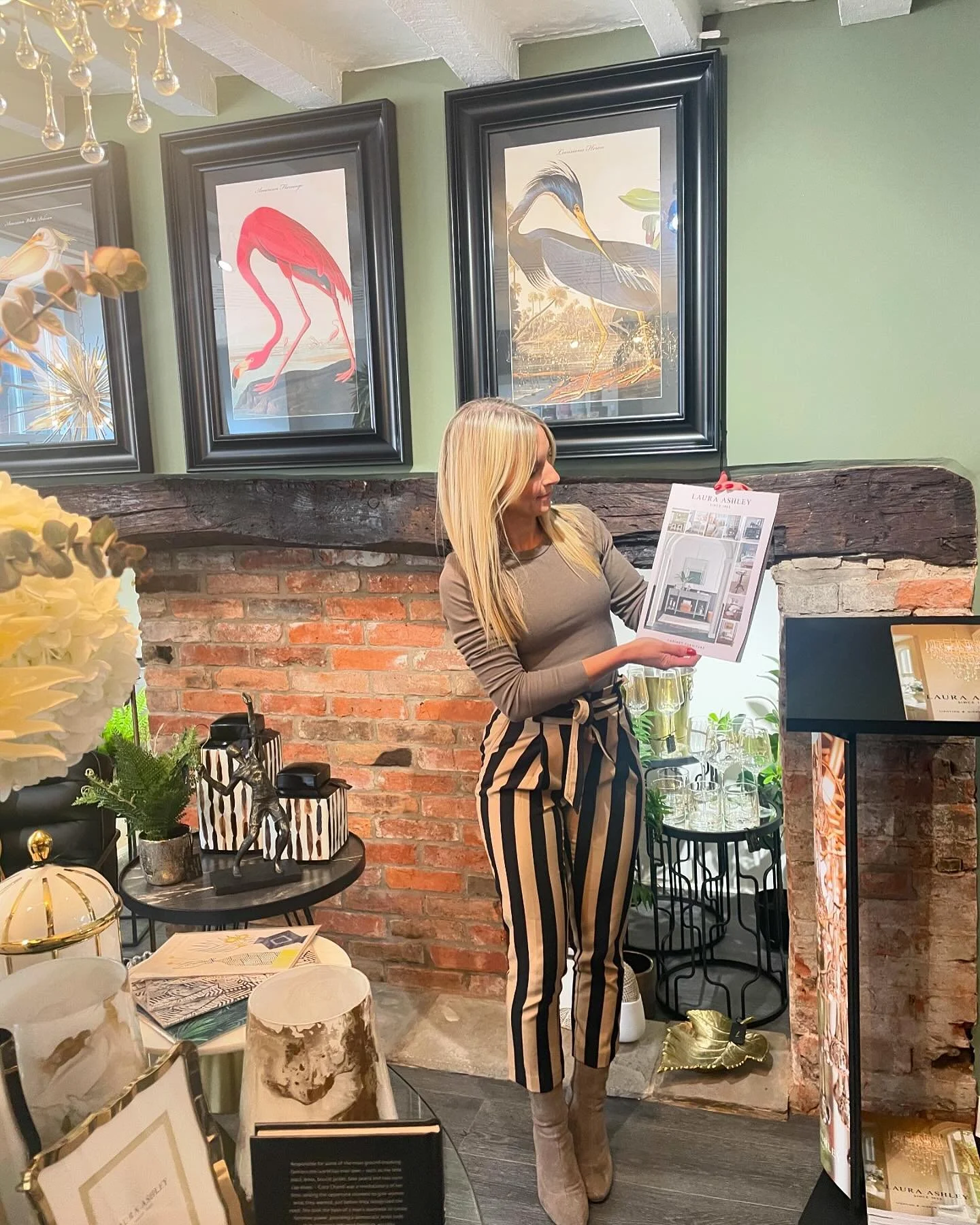ANNOUNCEMENT 📣 

The happiest Friday news&hellip; I&rsquo;m now a Laura Ashley furniture stockist 😍 I&rsquo;ve been asked so much for the furniture so I&rsquo;m so pleased to finally have this account 🌸

Pop in for a browse of the collection - 

B