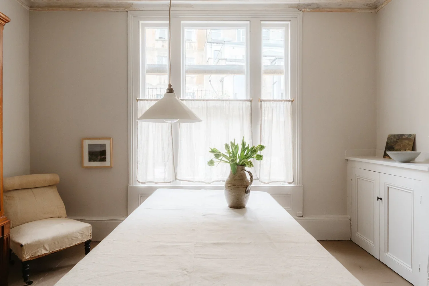 Simplicity in a glass of milk