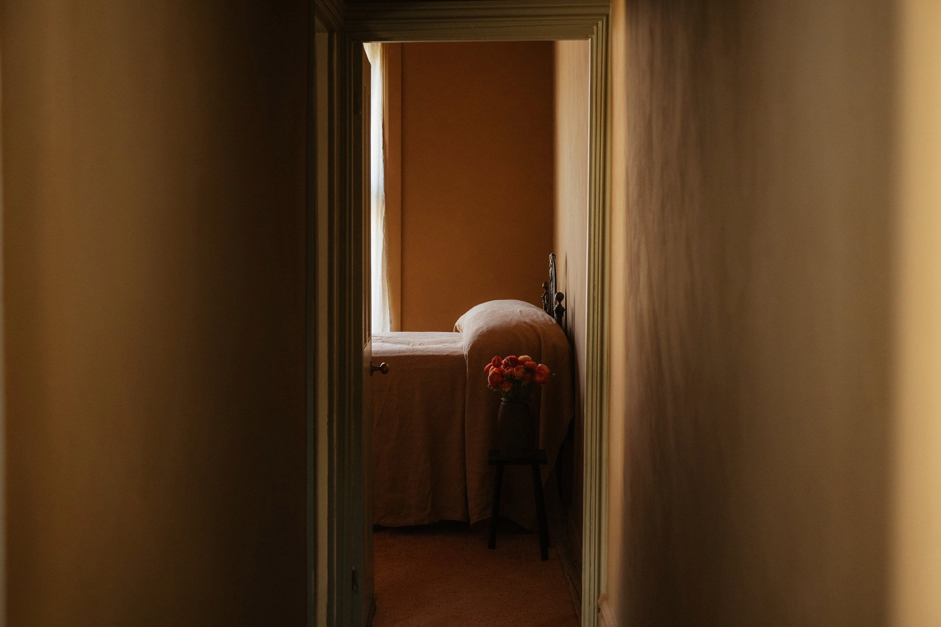 AtelierEllis.Iam-notanIsland.LS.ECH-66 (1).jpg