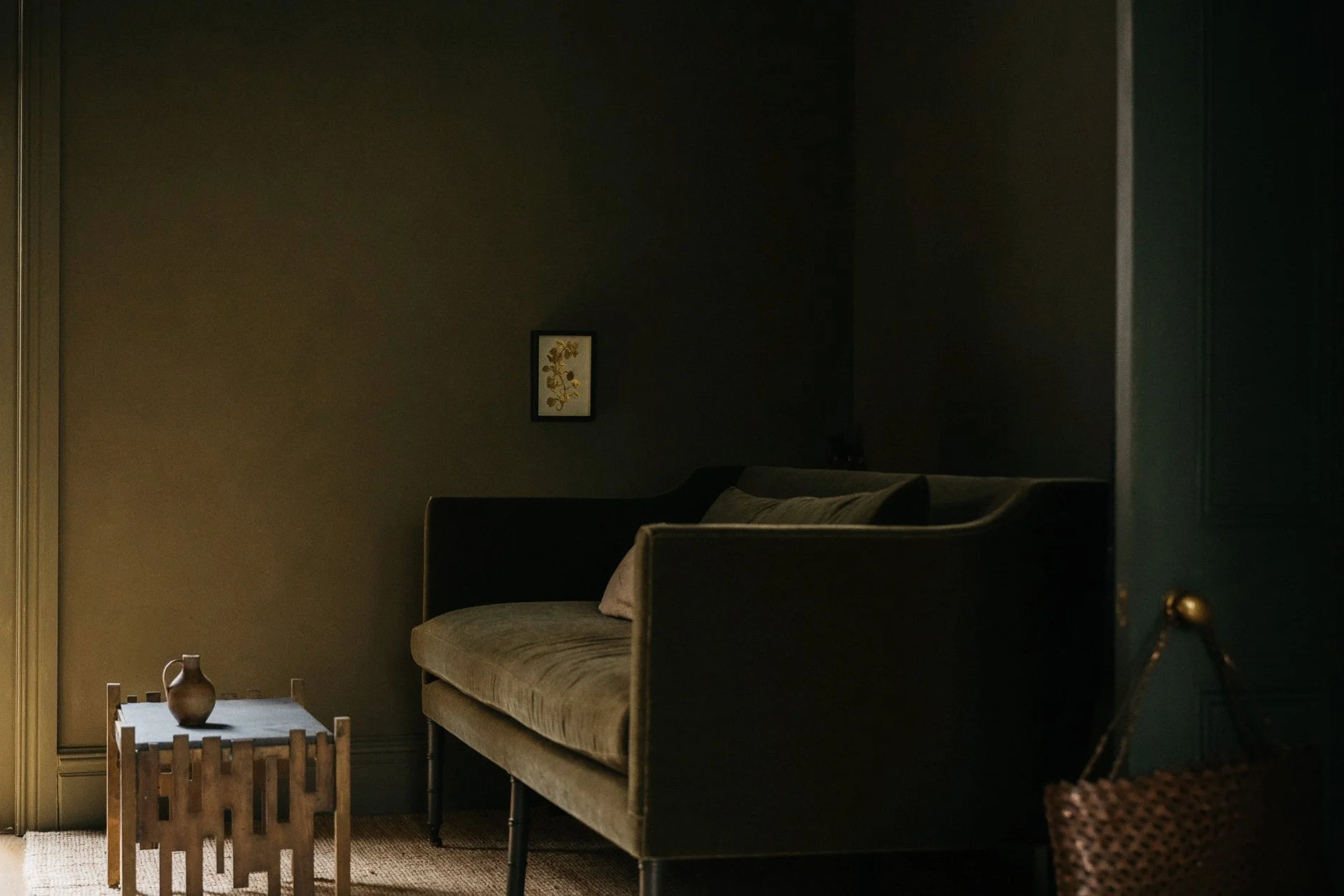 AtelierEllis.Iam-notanIsland.LS.ECH-10 (1).jpg