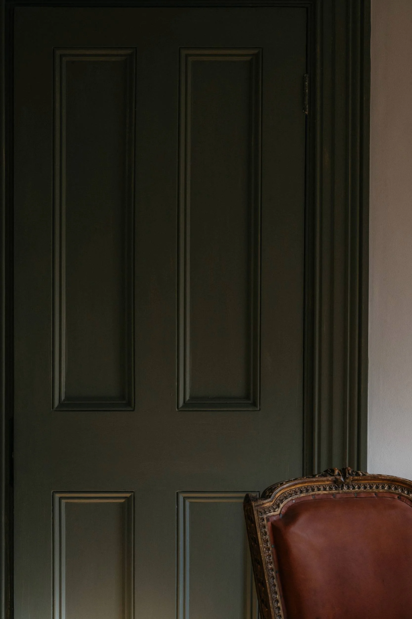 Atelier Ellis' colour Emily, the very best deep and kind green. 