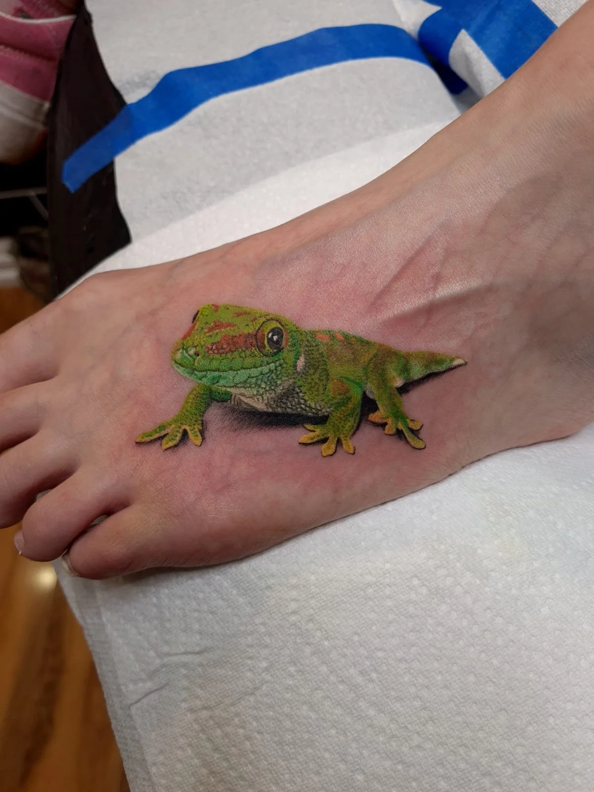 Elizabeth Snook colour realism tattoo realistic tattoo nature tattoo Kings Ship Tattoo Southsea Portsmouth