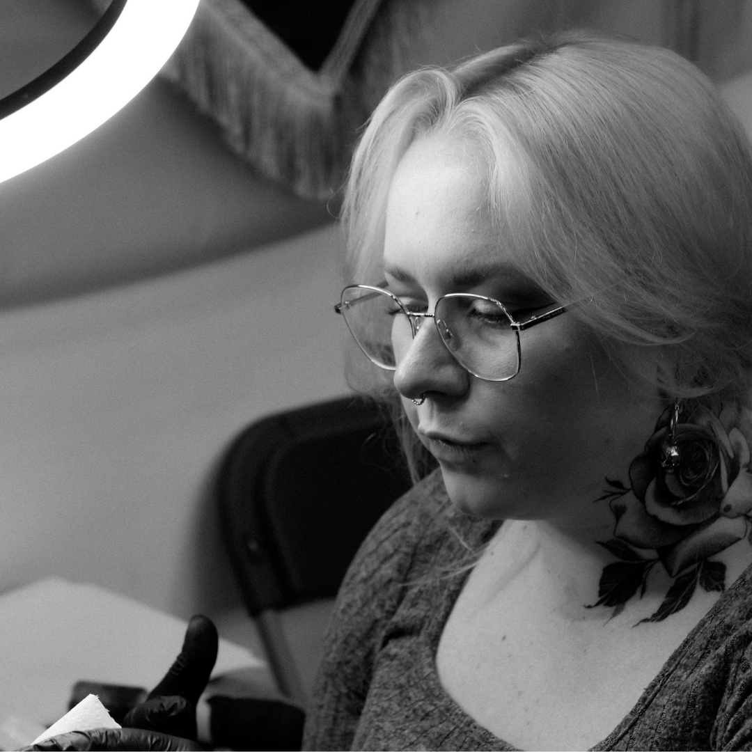 Elizabeth Snook colour realism tattoo realistic tattoo nature tattoo Kings Ship Tattoo Southsea Portsmouth