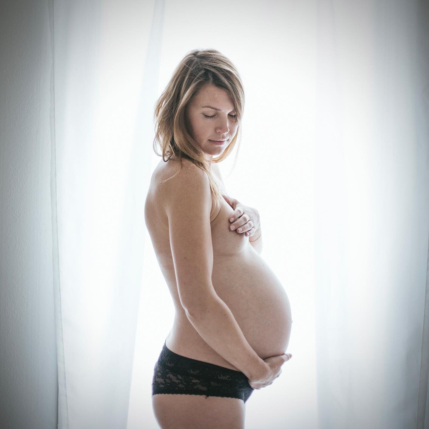 &bull;
When I was pregnant with my first child I was pioneering among my friends and I knew nothing about it. I read, watched videos, and tried to educate myself as much as I could. But truth to be told, one thing I didn&rsquo;t know and didn&rsquo;t