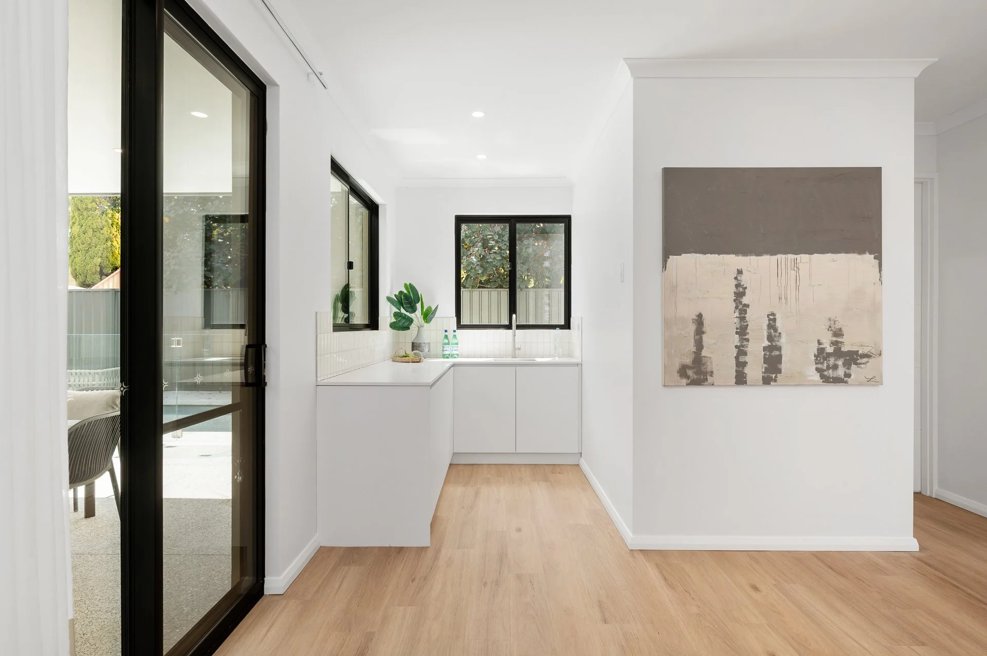 WEB 14A Hyland Street, Bassendean-11.jpg