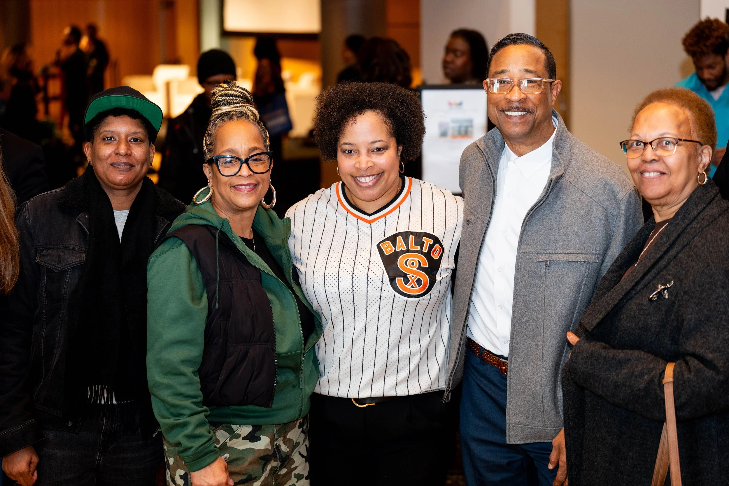  A group photo with panelist Jana Brooks (center). 