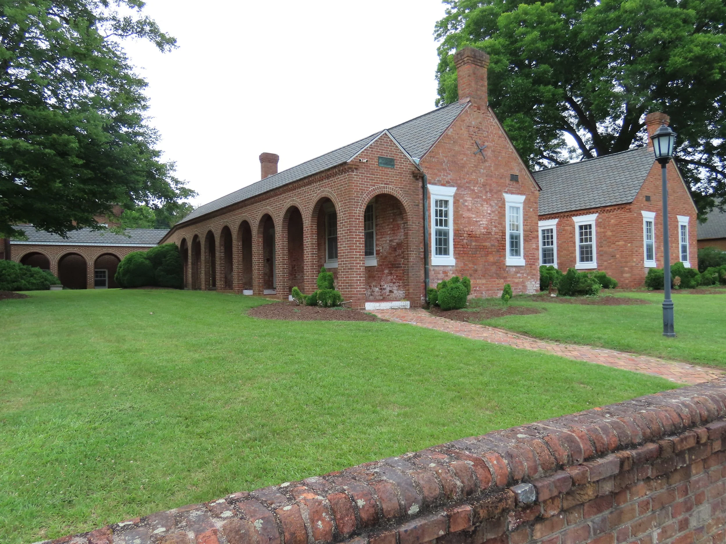 IOW Courthouse c1820 Clerk of Courts building 2022-06jh.JPG