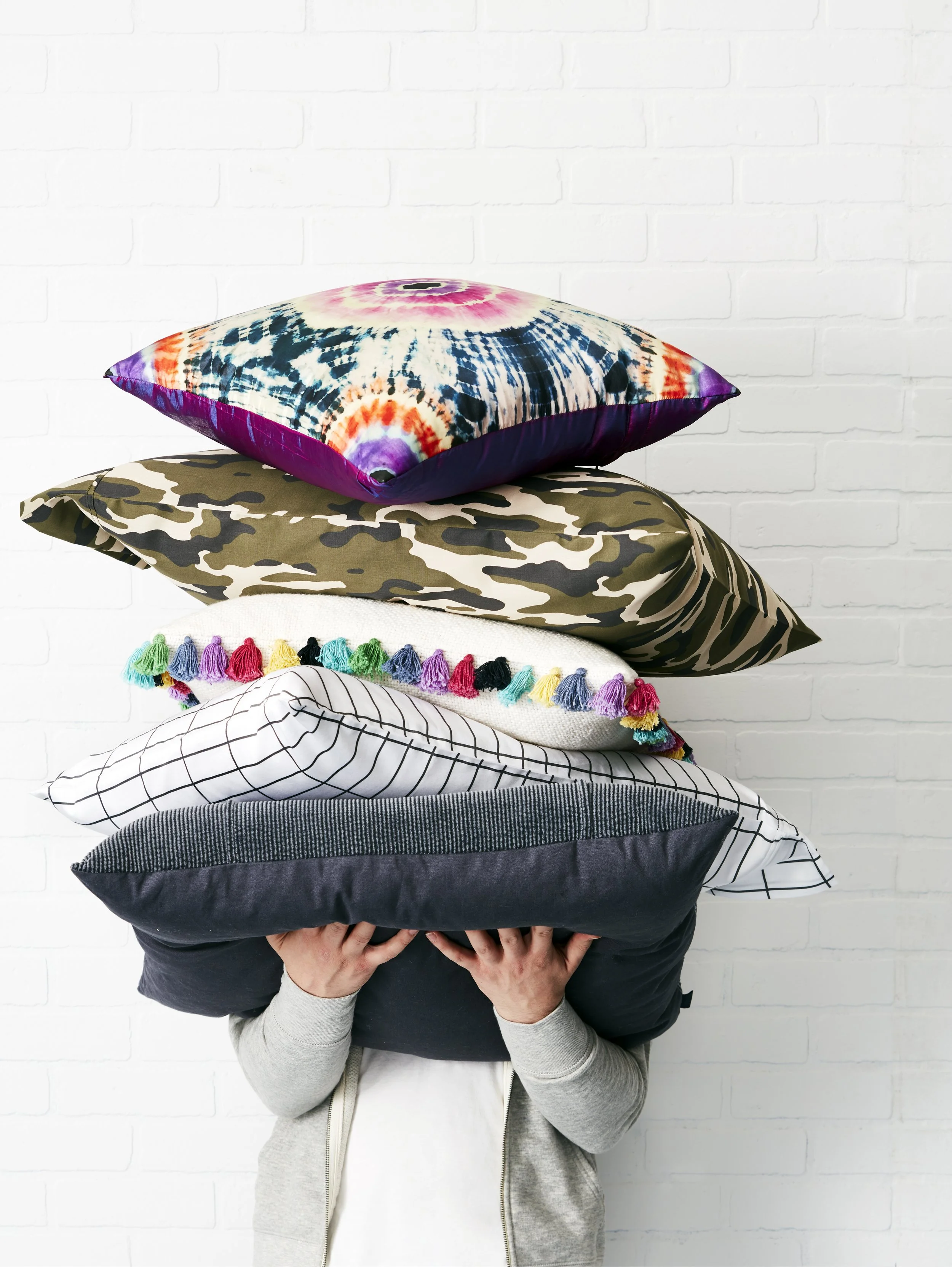 BBB_MRK_20200227_SV_FULL_Pillow Stack_026 copy.jpg