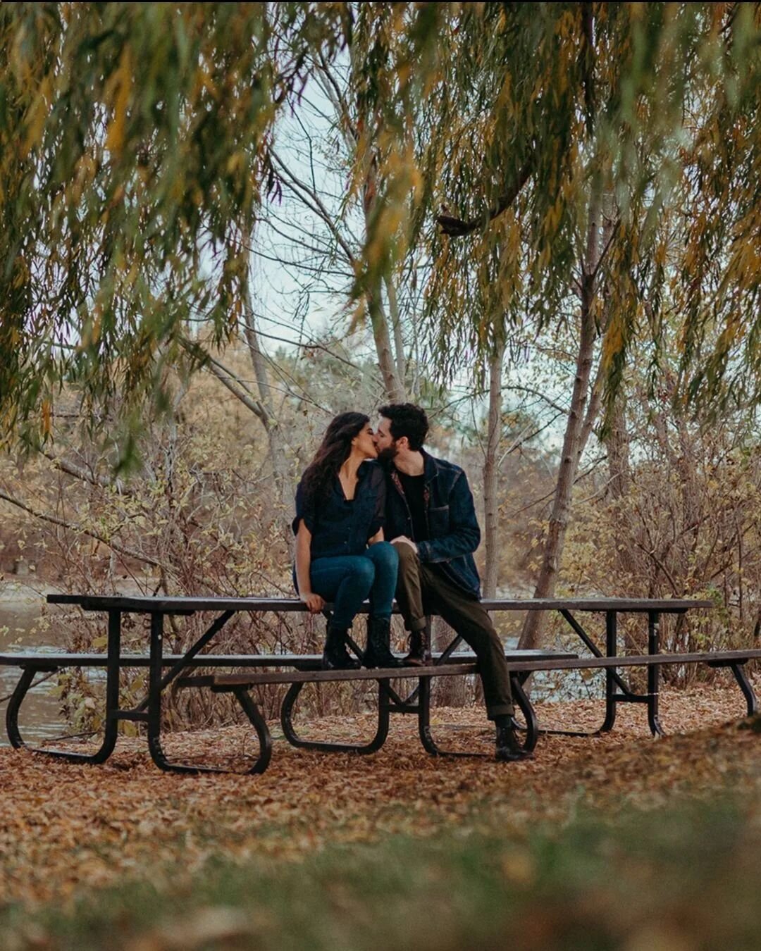 Fall shenanigans.

&bull;
&bull;
&bull;
#couplephoto #couplephotoshoot #couplephotography #couplesphotography #cinematicportrait #cinematicphotography #cinematic #cinematicphoto #torontophotographer #torontophotography #torontoportraitphotographer #t