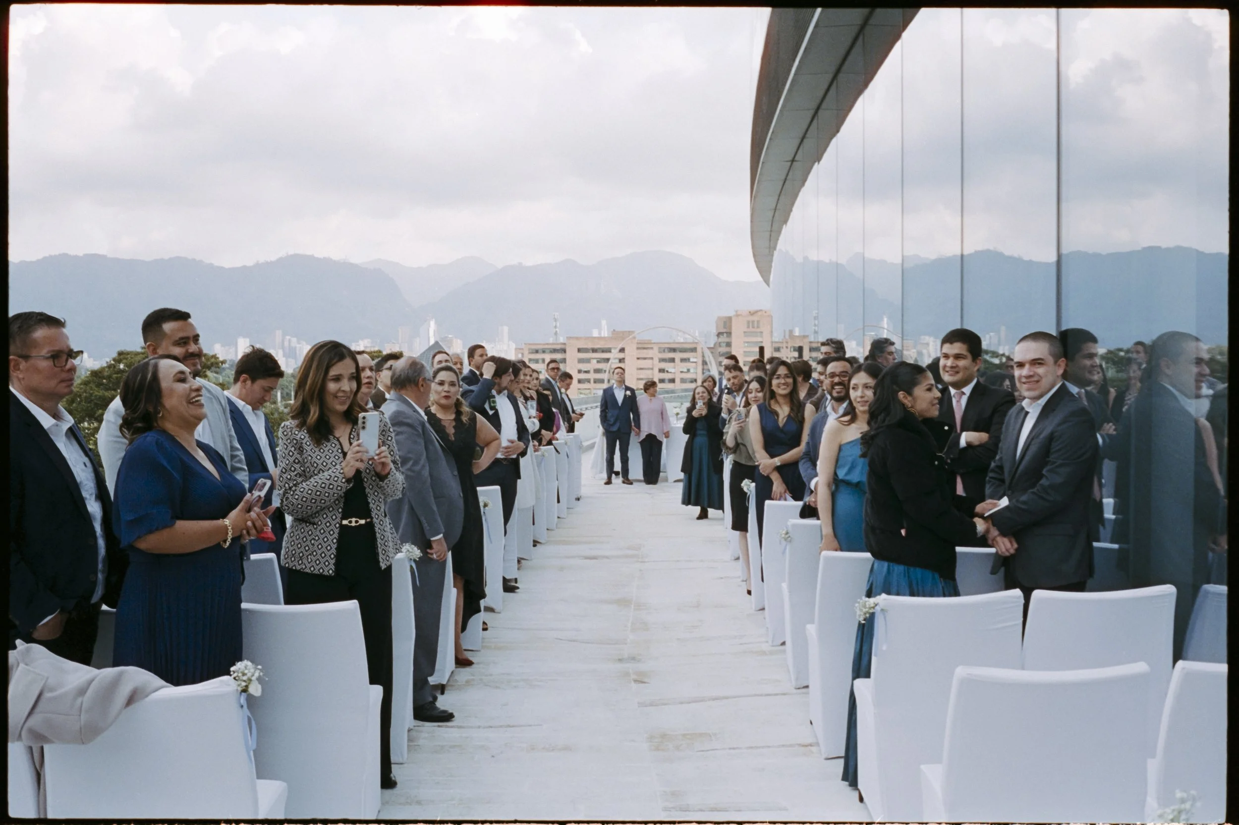 boda_cinestill800t-9.jpg