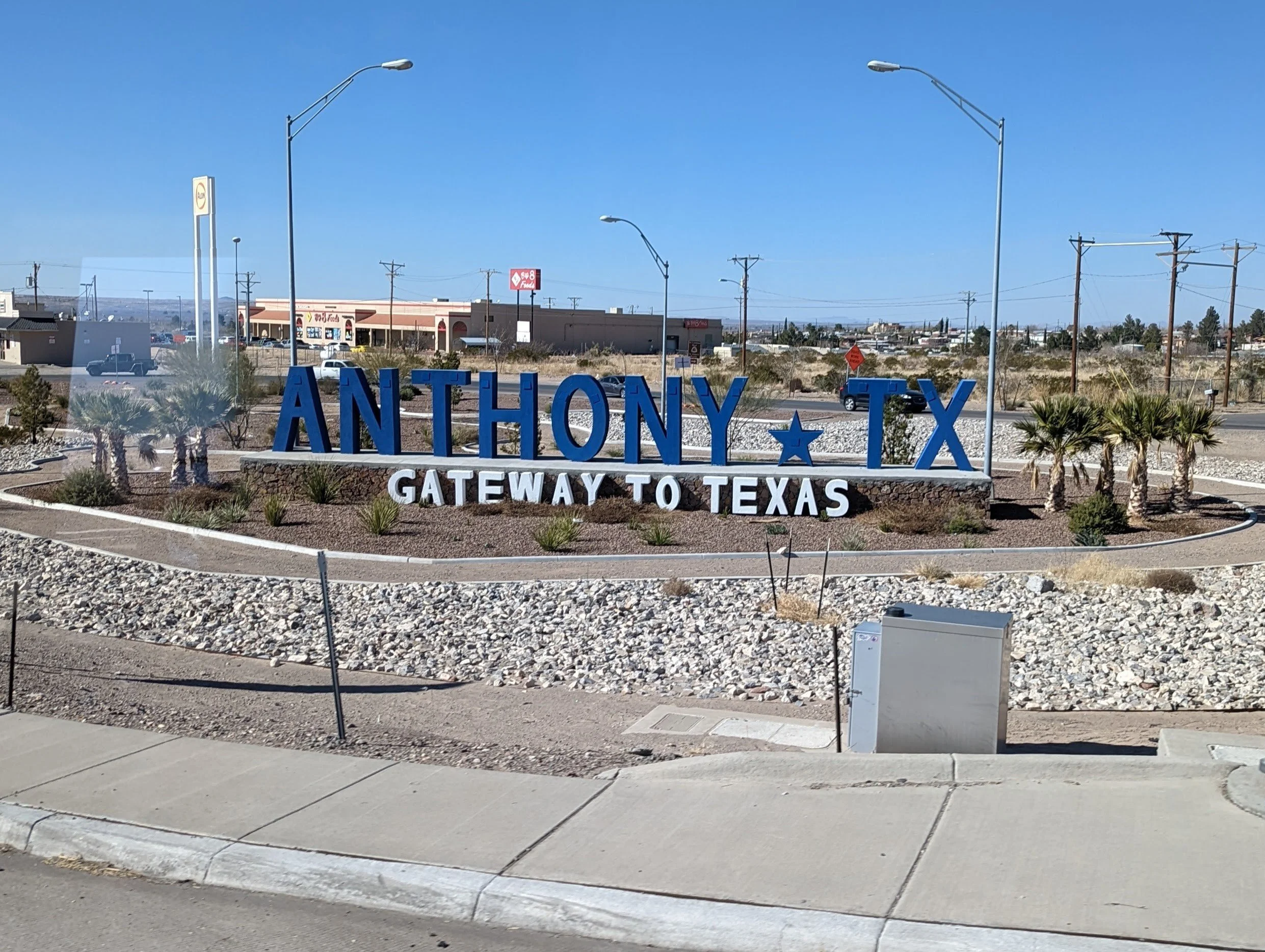 La Vina Winery is located near the Rio Grande in Anthony, which straddles NM and TX, near El Paso