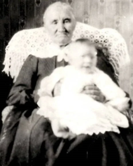 Katherine Weber Achen.jpg