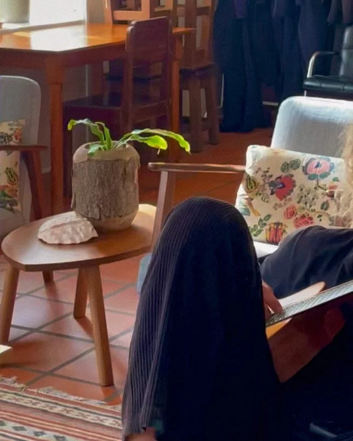 &ldquo;Um lugar &eacute; apenas t&atilde;o bom quanto as pessoas que voc&ecirc; conhece nele.&rdquo;

aka appreciation post for shared moments with all the people of Porto Da Cruz Jaca - guests, our team and friends 🐙

(Yes the last one is a person 