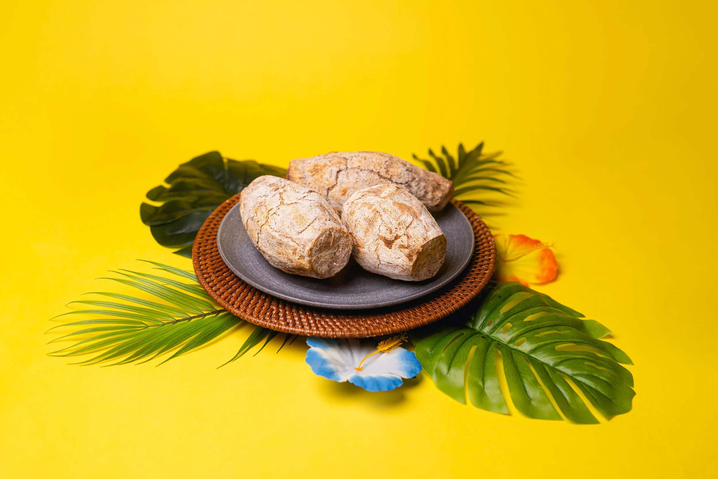 Fiaola Menu Photos Side Shots-24.jpg