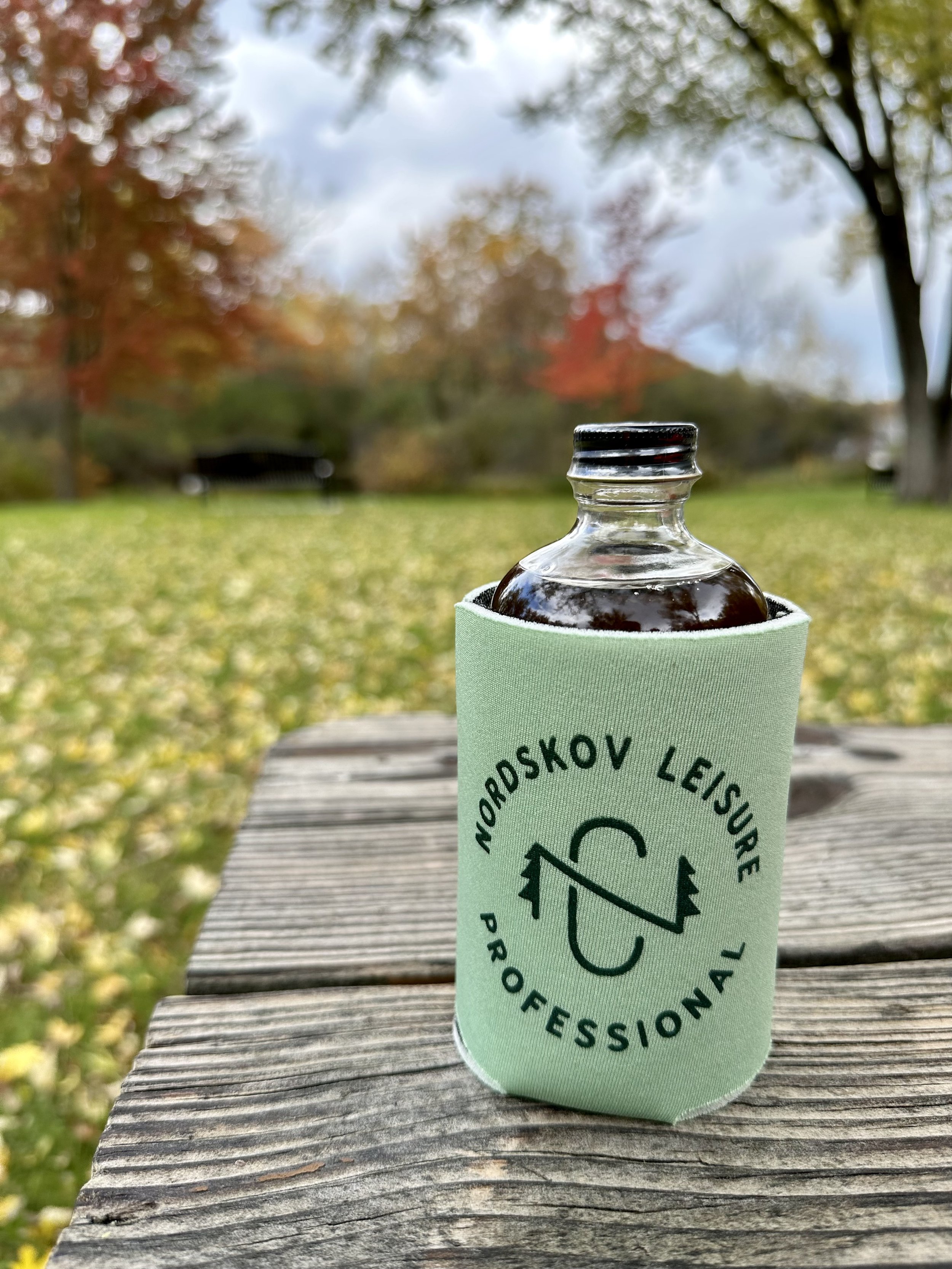Nordskov beverage koozie green