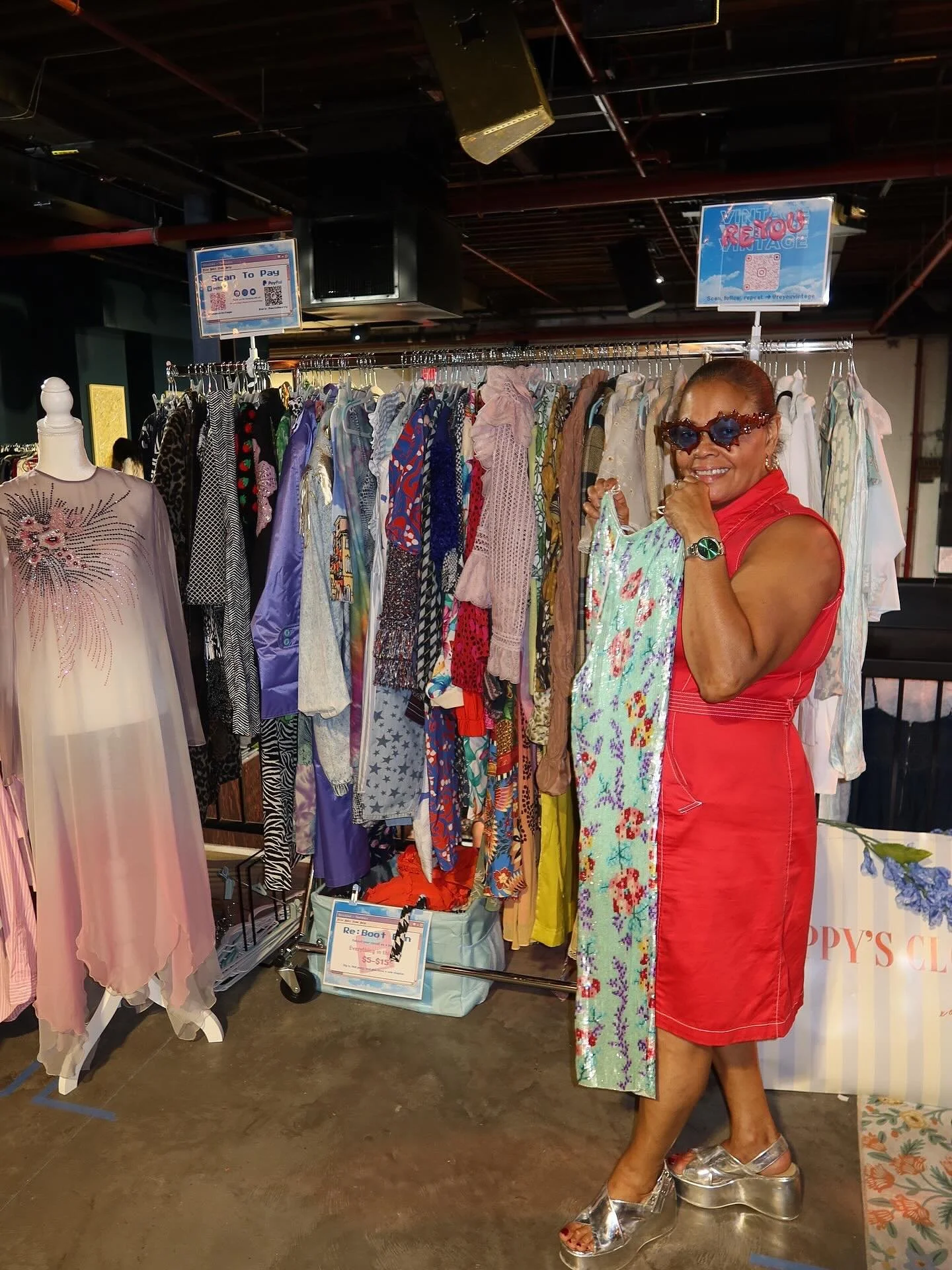 It&rsquo;s a beautiful day to stop by @3rdandbzaar &amp; shop w/  @avenuevintagenyc_ &amp; make sure you follow them to see what else they&rsquo;re up to! All of our current vendors can be shopped at 3rd &amp; B&rsquo;zaar Wed-Sun now until Oct 26th 