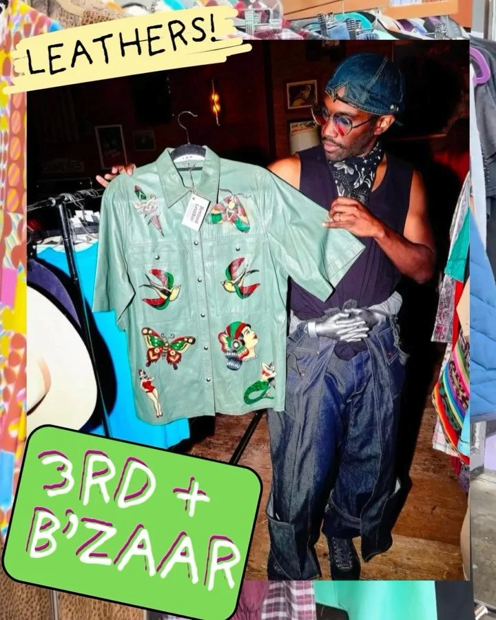 Your cozy weekend plans are here @3rdandbzaar ⚡️We&rsquo;ve brought on a fresh batch of vendors for the holiday season&mdash;get excited to shop all their goods!

💍 Vintage jewelry by Snootie Seconds @snootieseconds
🦋 Handpainted leather goods by R