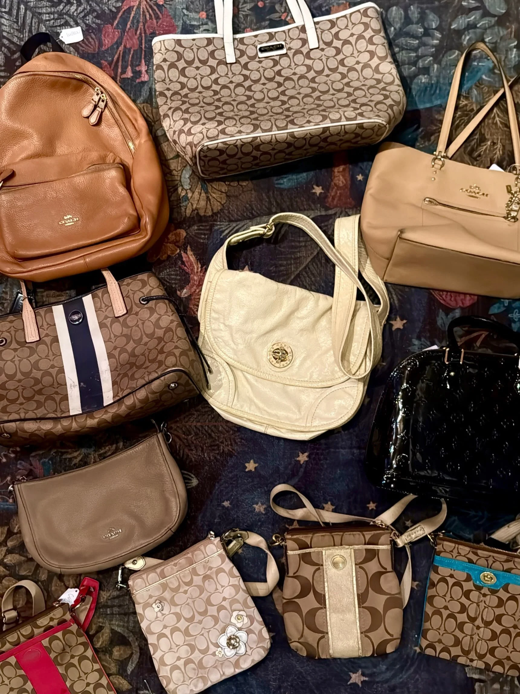 50% off select purses SALE 👜 LV, Coach, Marc Jacobs, Fendi &amp; more!! Saturday Sept 12th.

Plus clothing sale! $5 and $10 racks