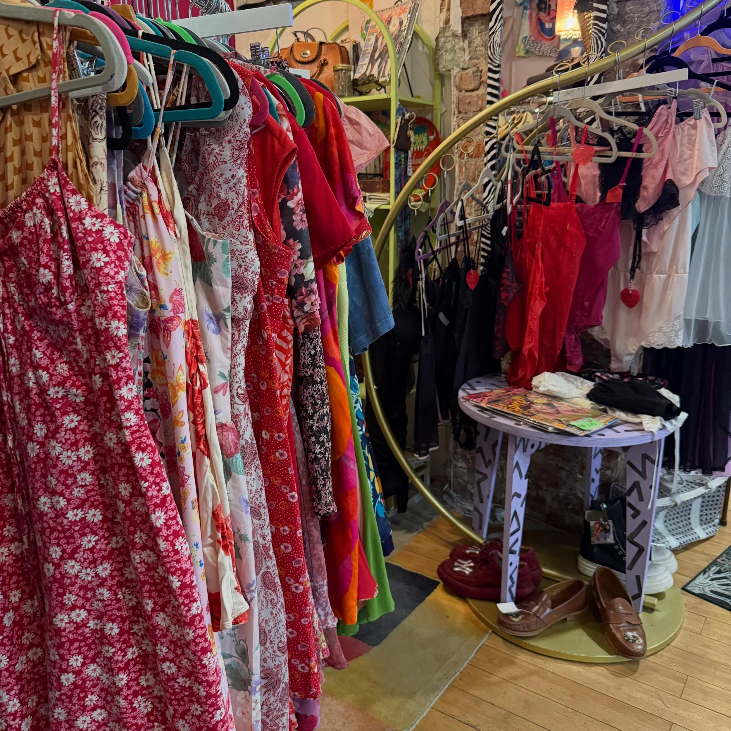 Come shop your summer fits! 
Wednesday-Friday 1-7
Saturday-Sunday 12-7