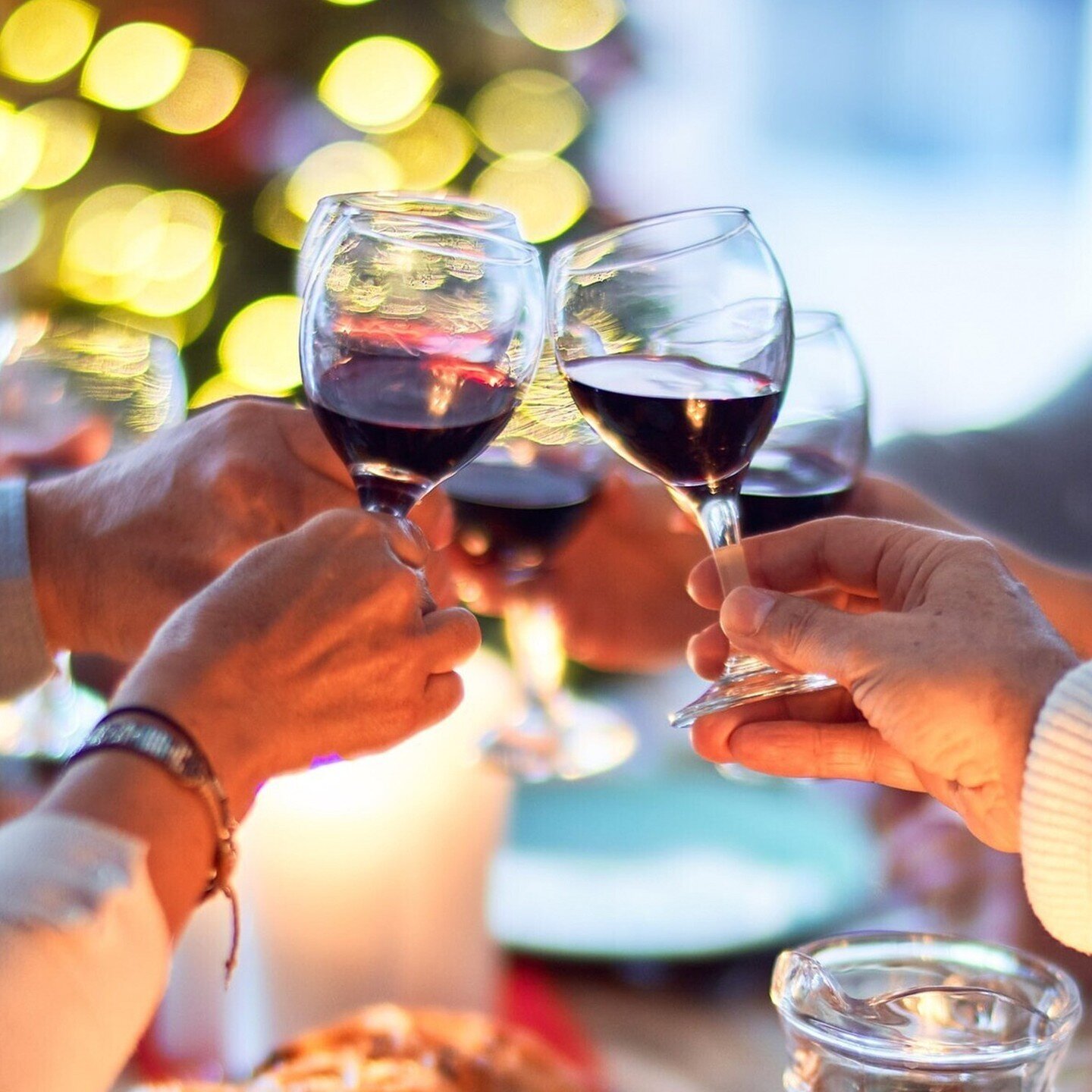 Open Fridays
12pm - 6pm

Saturday/Sunday
10am-6pm
~ Brunch 10am-2:30pm