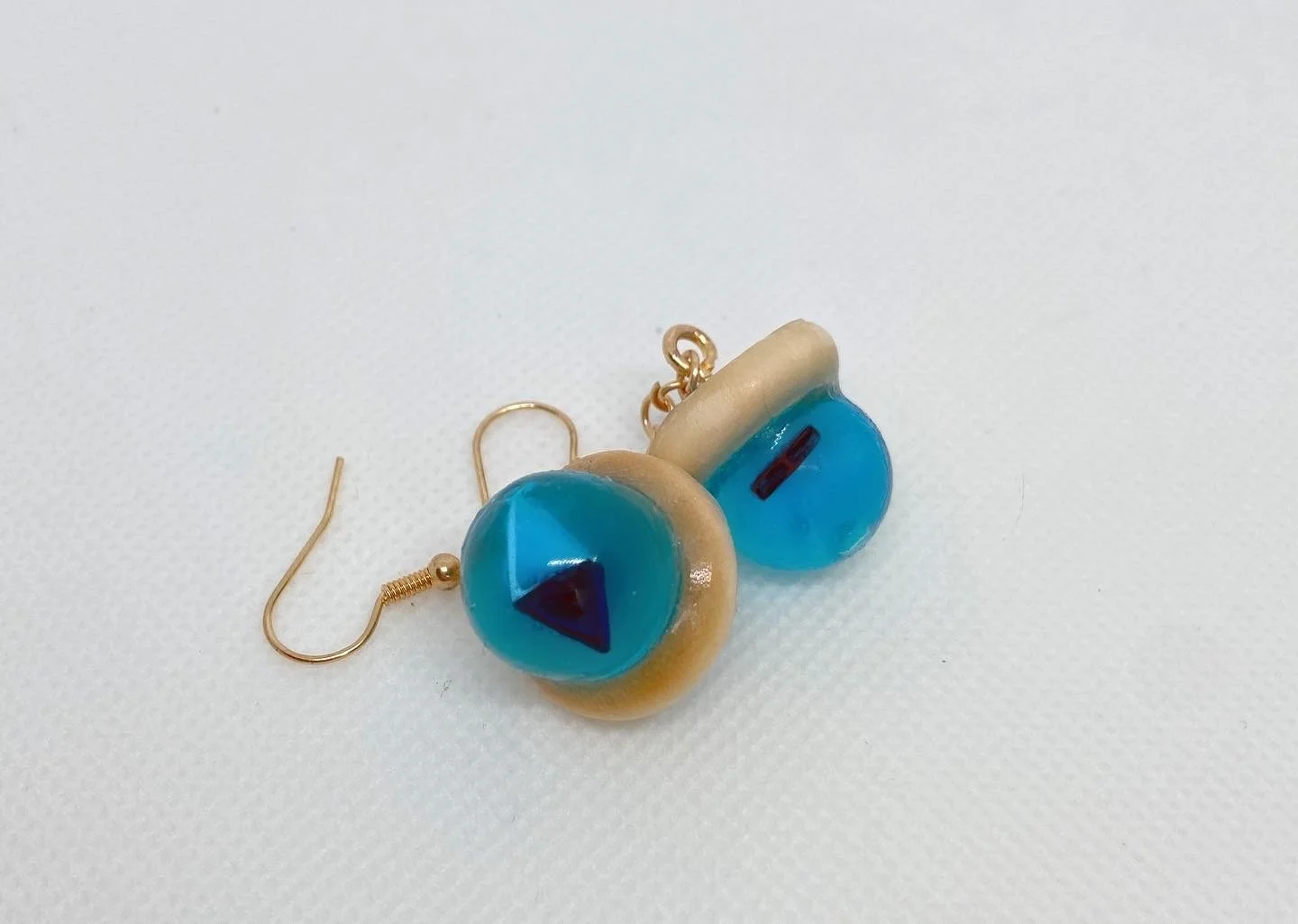 Log Pose Earrings.jpg