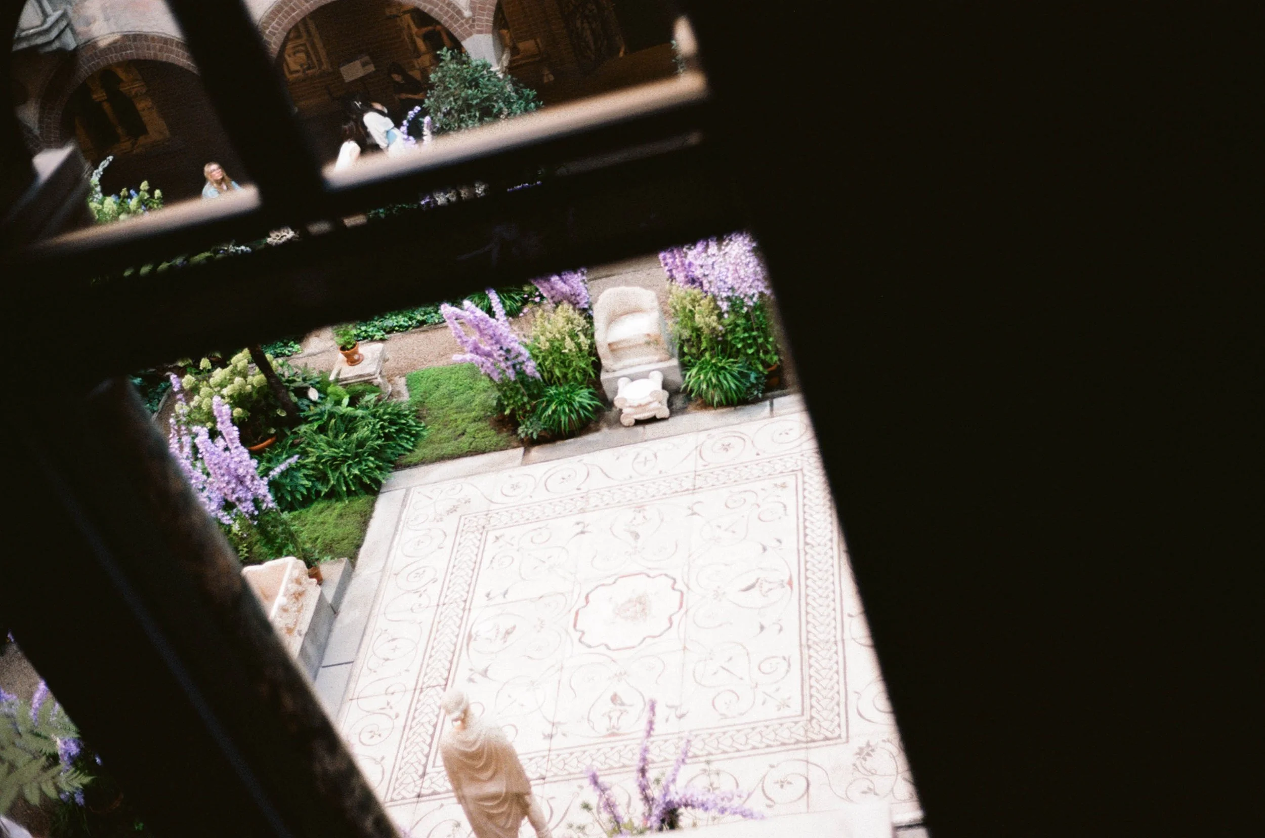 021 Voigtlander R2 Ektar 100 August Boston 2025_28.jpg