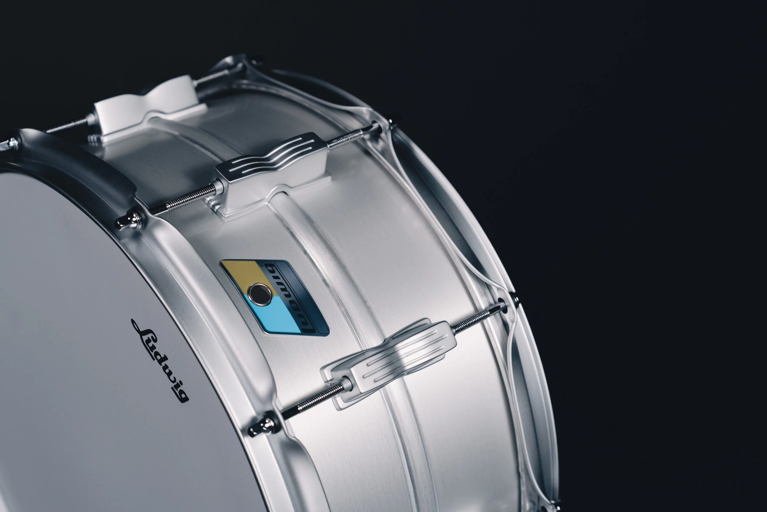 LM405CSC Acrolite Classic Hero-15.jpg