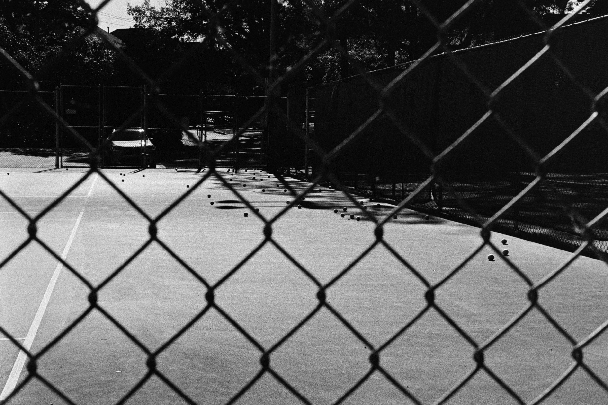 035 Leica M6 Kodak 400TX Charlotte October 2025_8.jpg