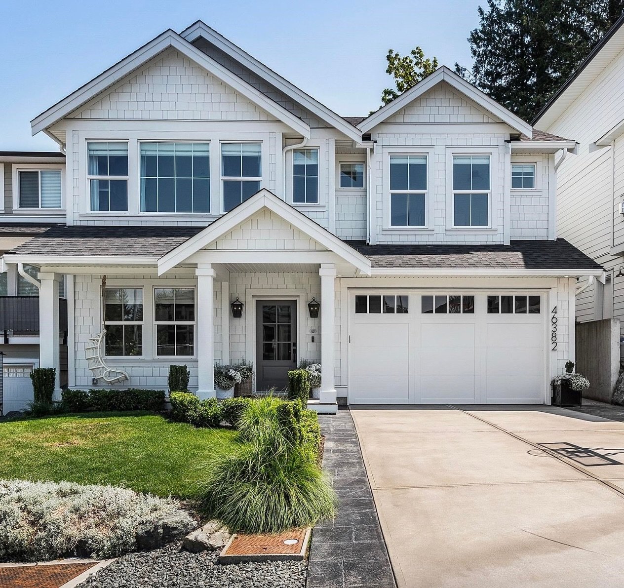 3 Homes, 3 Unique Lifestyles &ndash; Which One Fits You Best?

✨ 46382 Uplands Rd, Promontory &ndash; Bright, updated, and family-ready! This 4-bed home features mountain views, a beautifully finished basement with suite potential, and sits on a spac