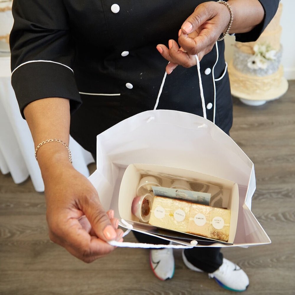  inside of the cake tasting goodie bag 