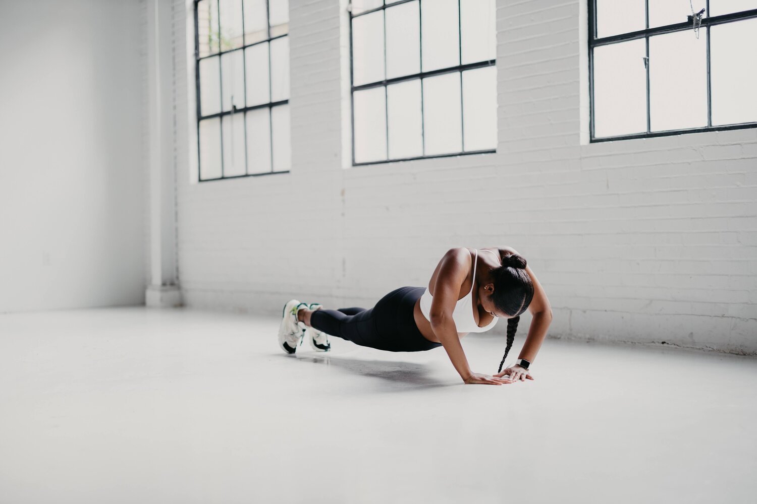  woman working out 