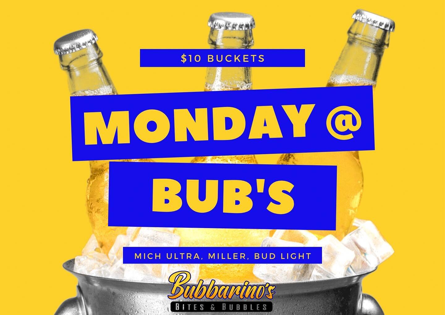 🚨 THIS MONDAY 🚨

$4 Margs and $10 Domestic Beer Buckets! 😎

📍 3501 Teays Valley Road, Hurricane 
💻 Order online - bubbarinos.com 
📞 Call now - 304.397.6037