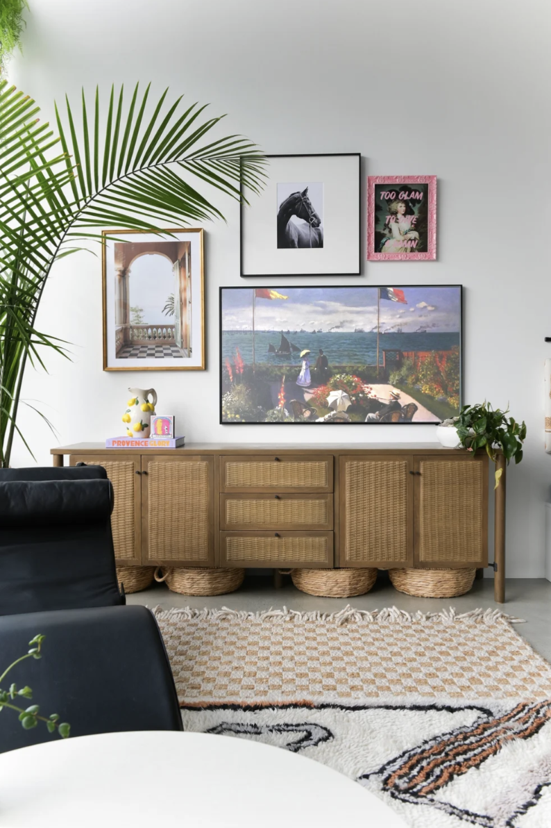 Yaletown, Vancouver, BC interior designer and decorator North Vancouver, BC interior designer and decorator West Vancouver, BC interior designer and decorator Richmond, BC interior designer and decorator Shaughnessy, Vancouver, BC interior designer